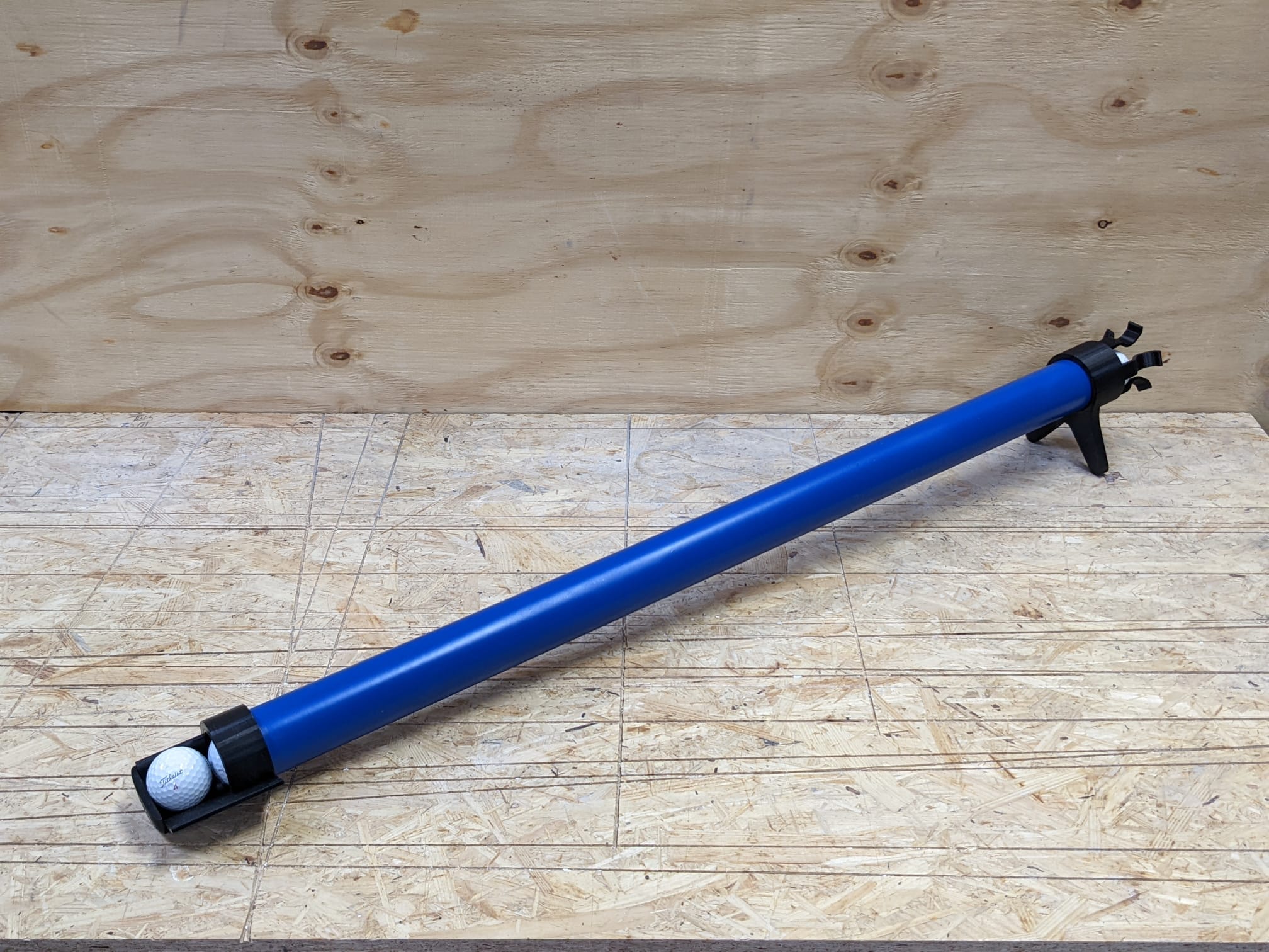 Golf ball collector and dispencer for 50mm pvc tube with blunt fingertip