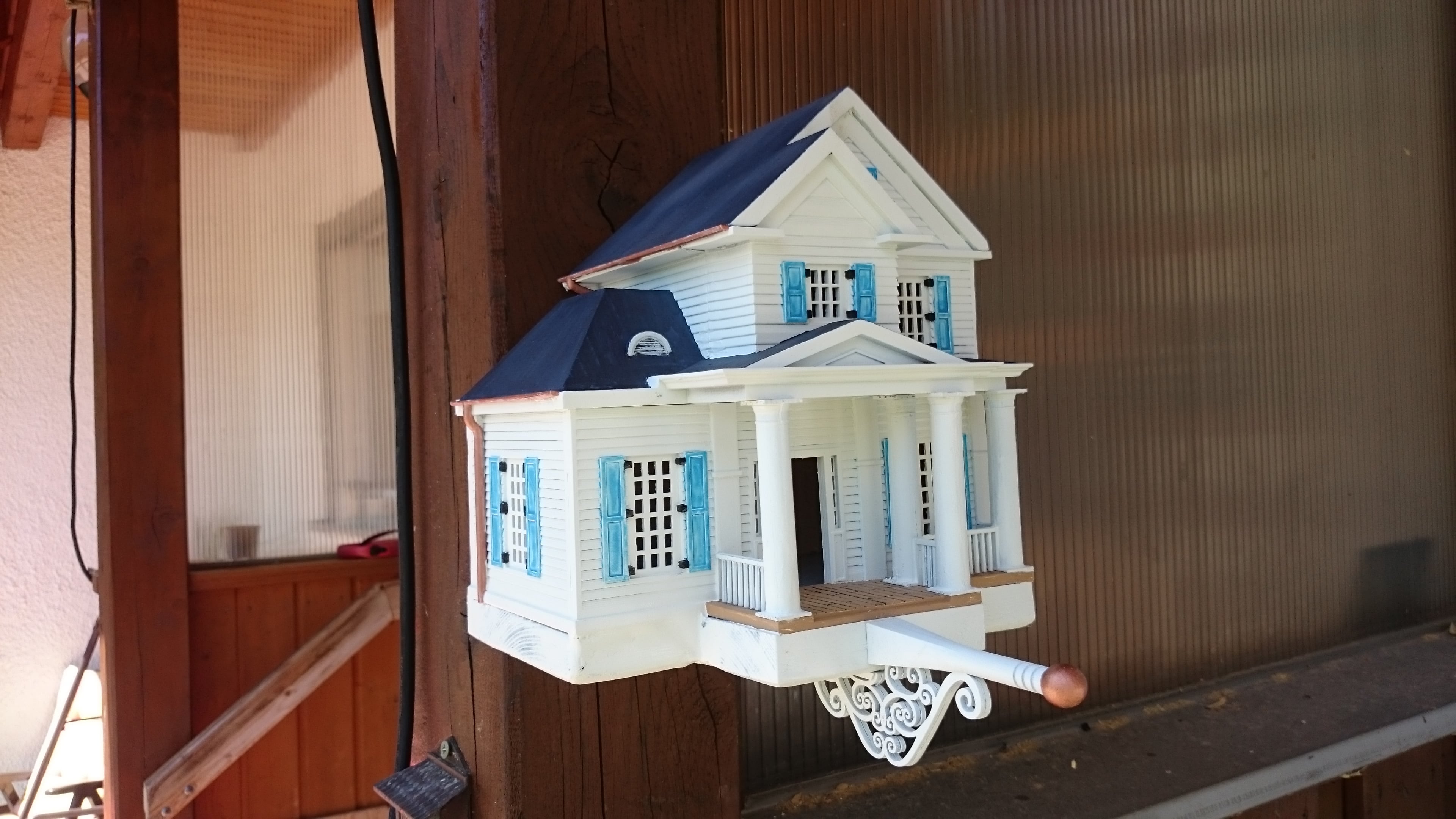 Bird House American-Style