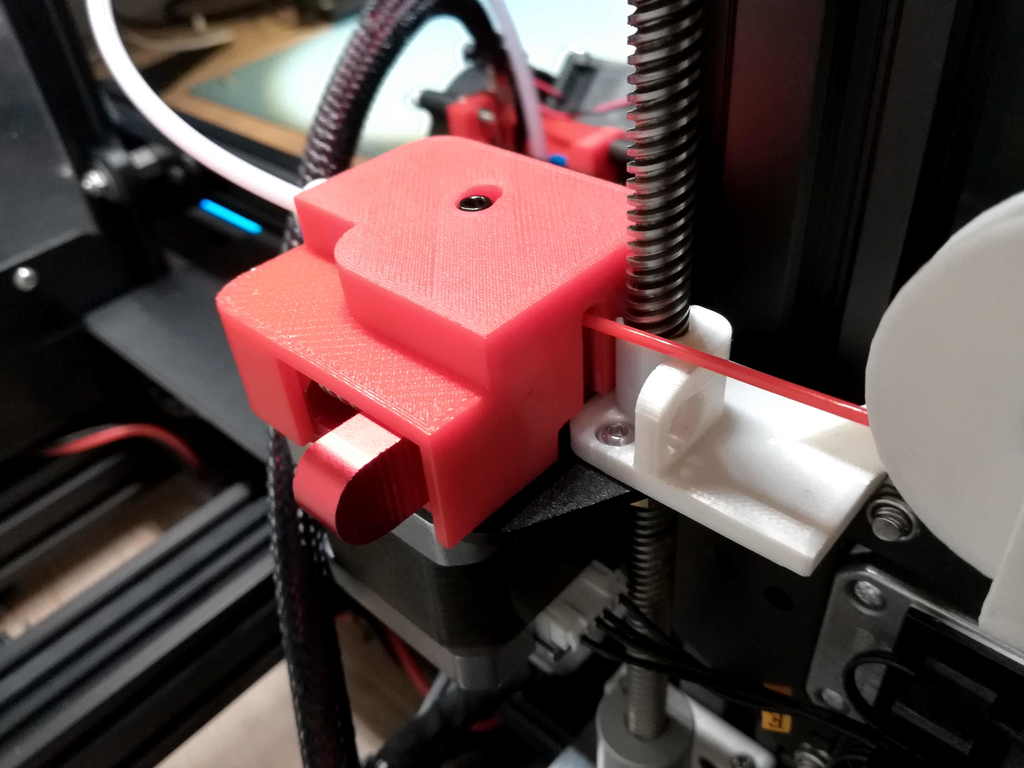 Dual gear extruder cover