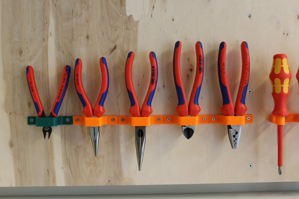 Knipex pliers compatible wall mount