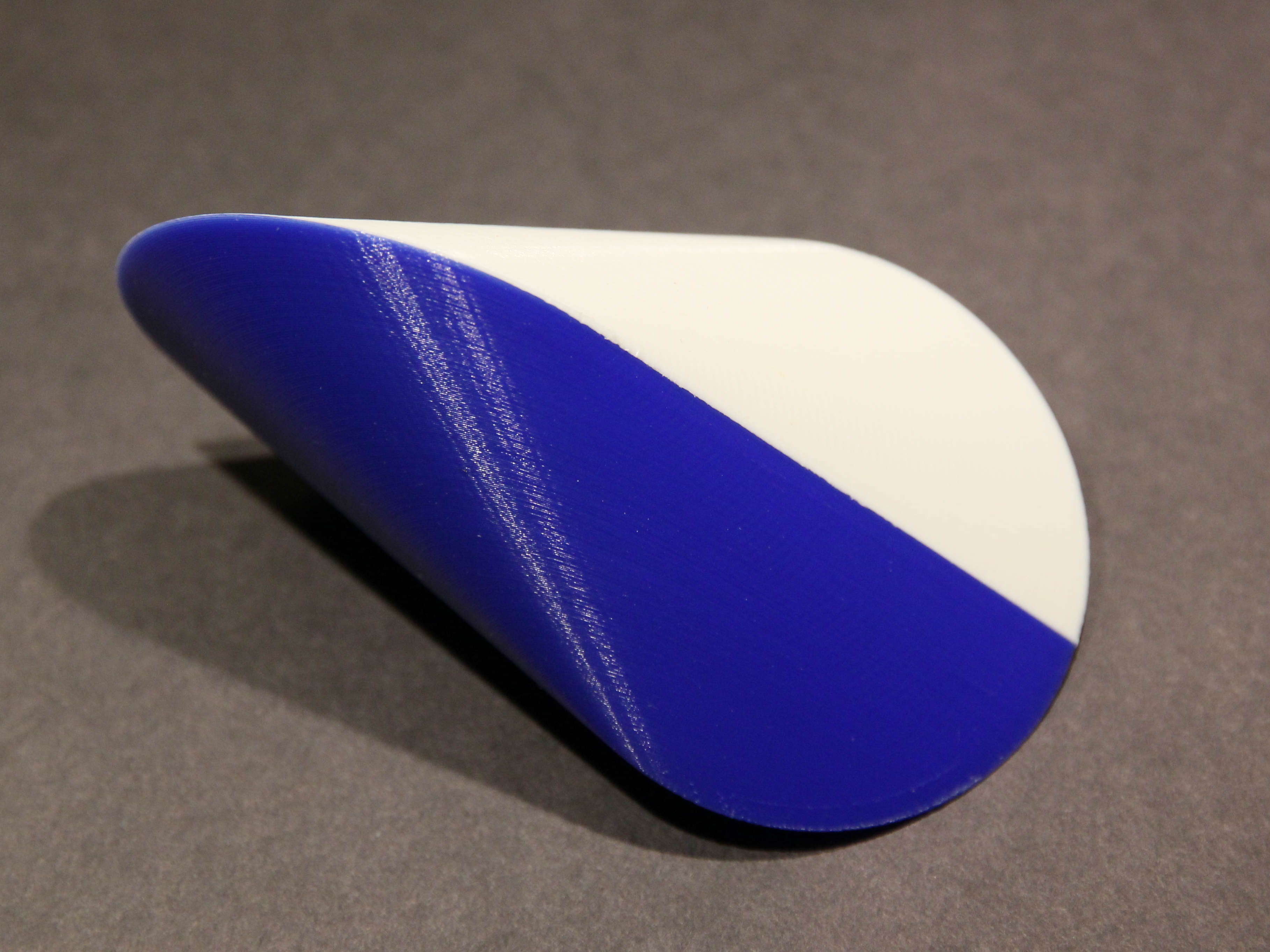 Two Circle Roller - Oloid-like shape