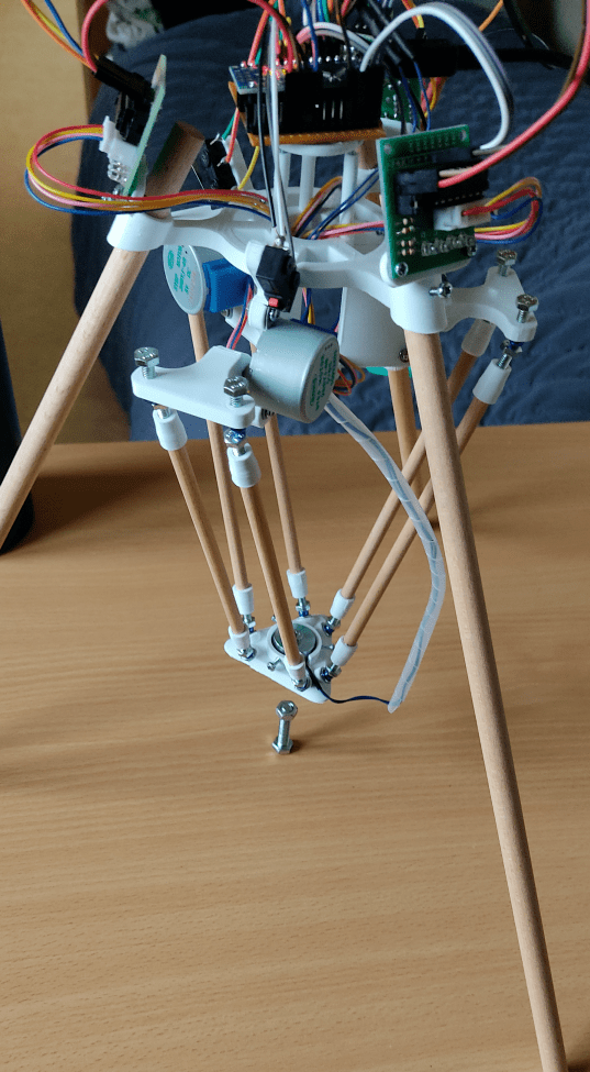 Simple Delta Robot - Cheap and Easy to Build
