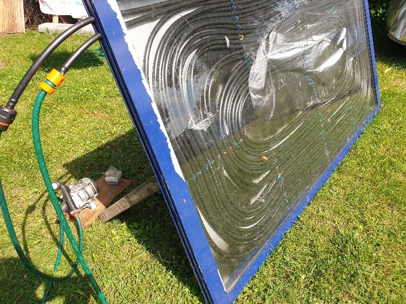 Solar water heater - cheap DIY