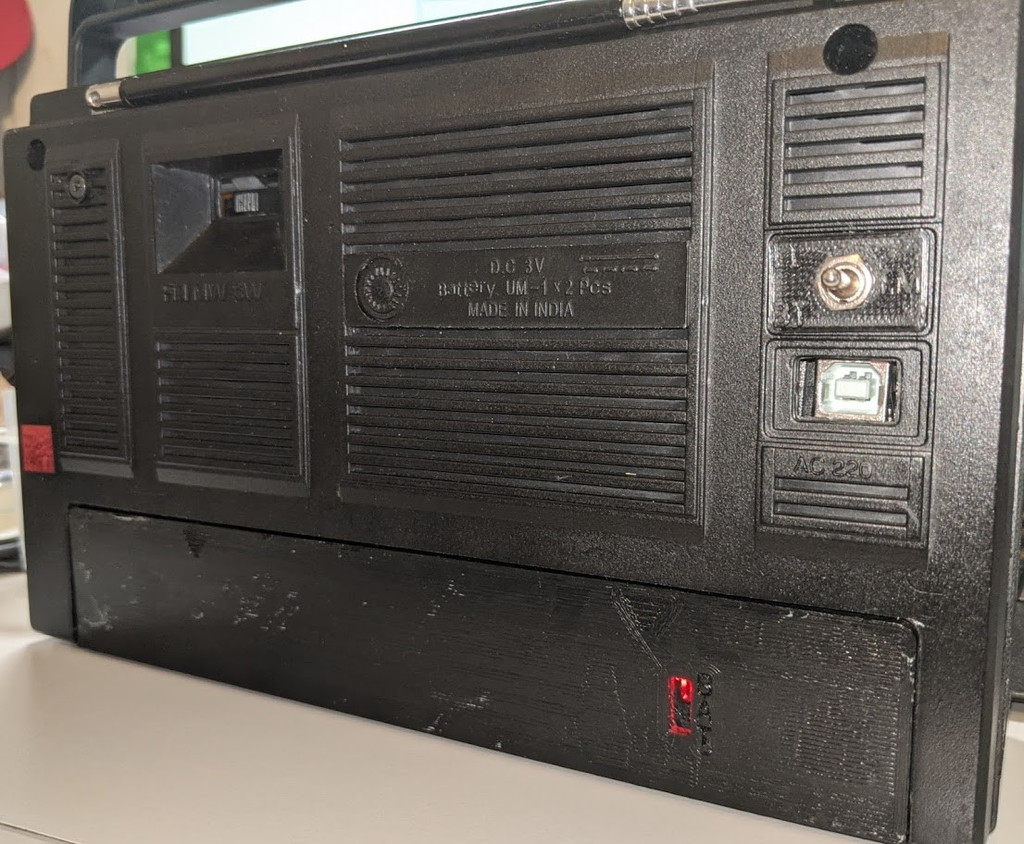 5 Core Radio T-22 / TC-22 18650 Battery Retrofit
