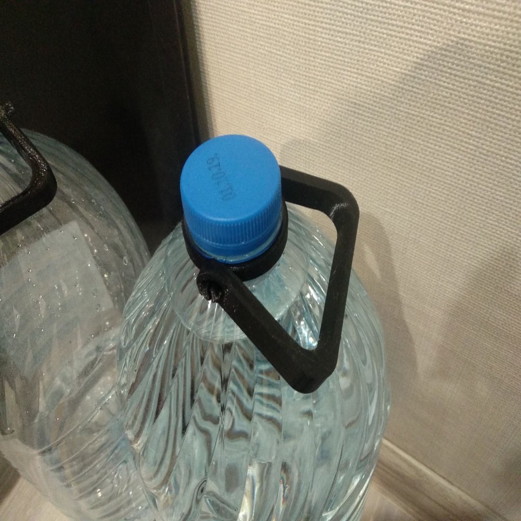 Ручка для бутылки 5 литров (Handle for 5 liter bottle)
