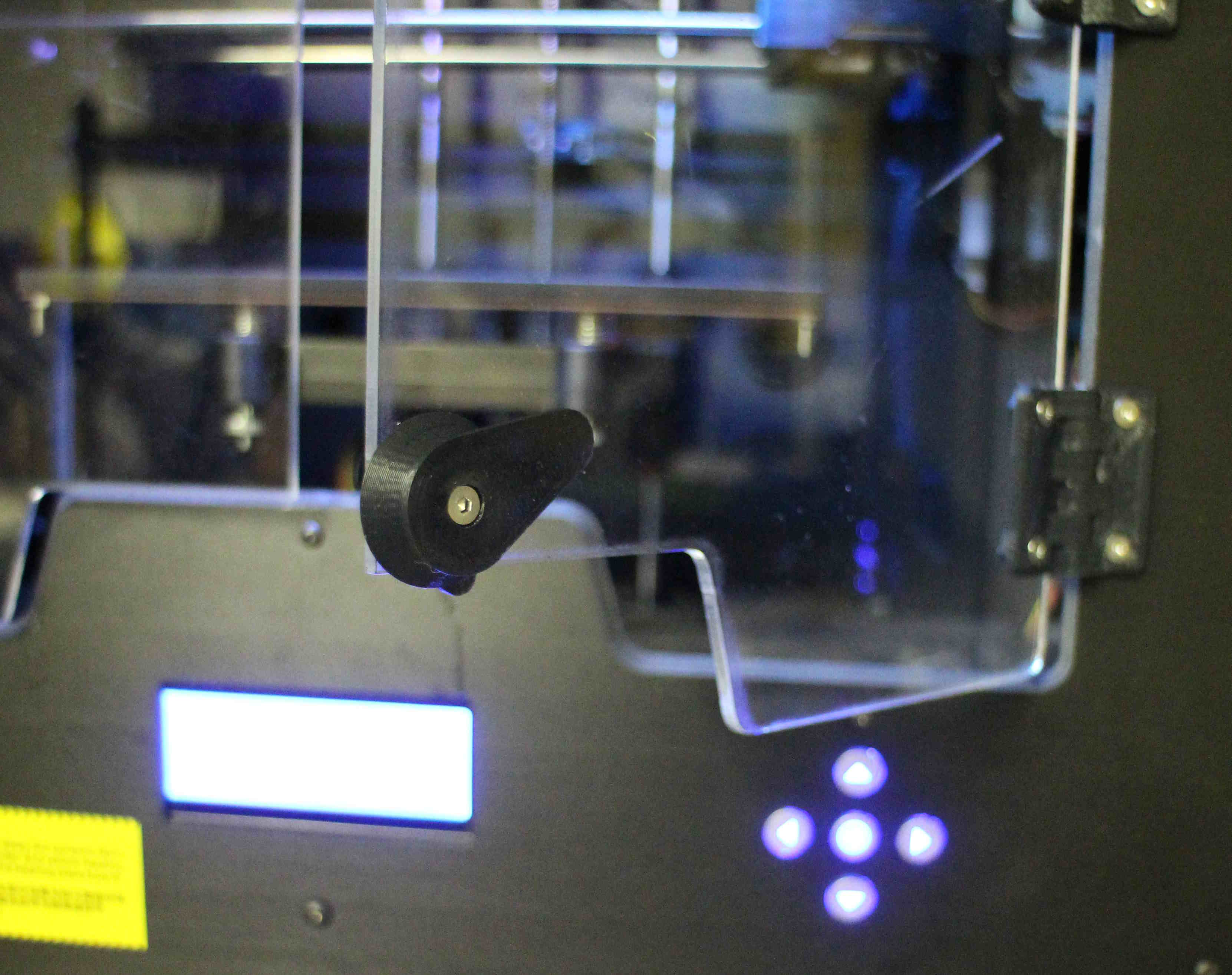 Door Latchfor Makerbot Replicator 2 / 2X, Flashe Forge Creator Metal, etc style printer