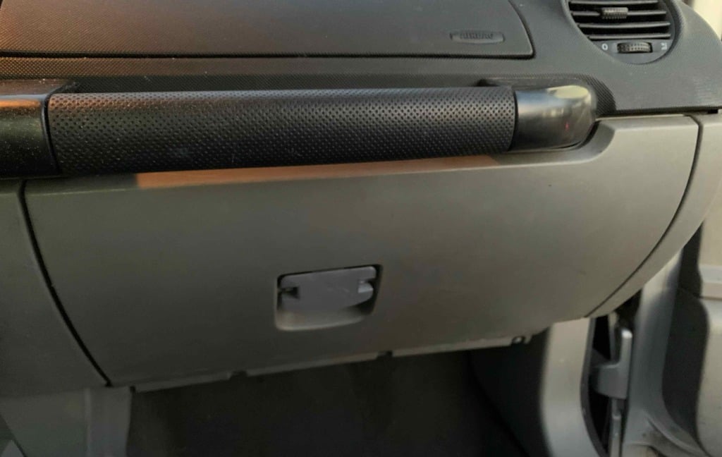 VW New Beetle Glove Box Replacement Handle