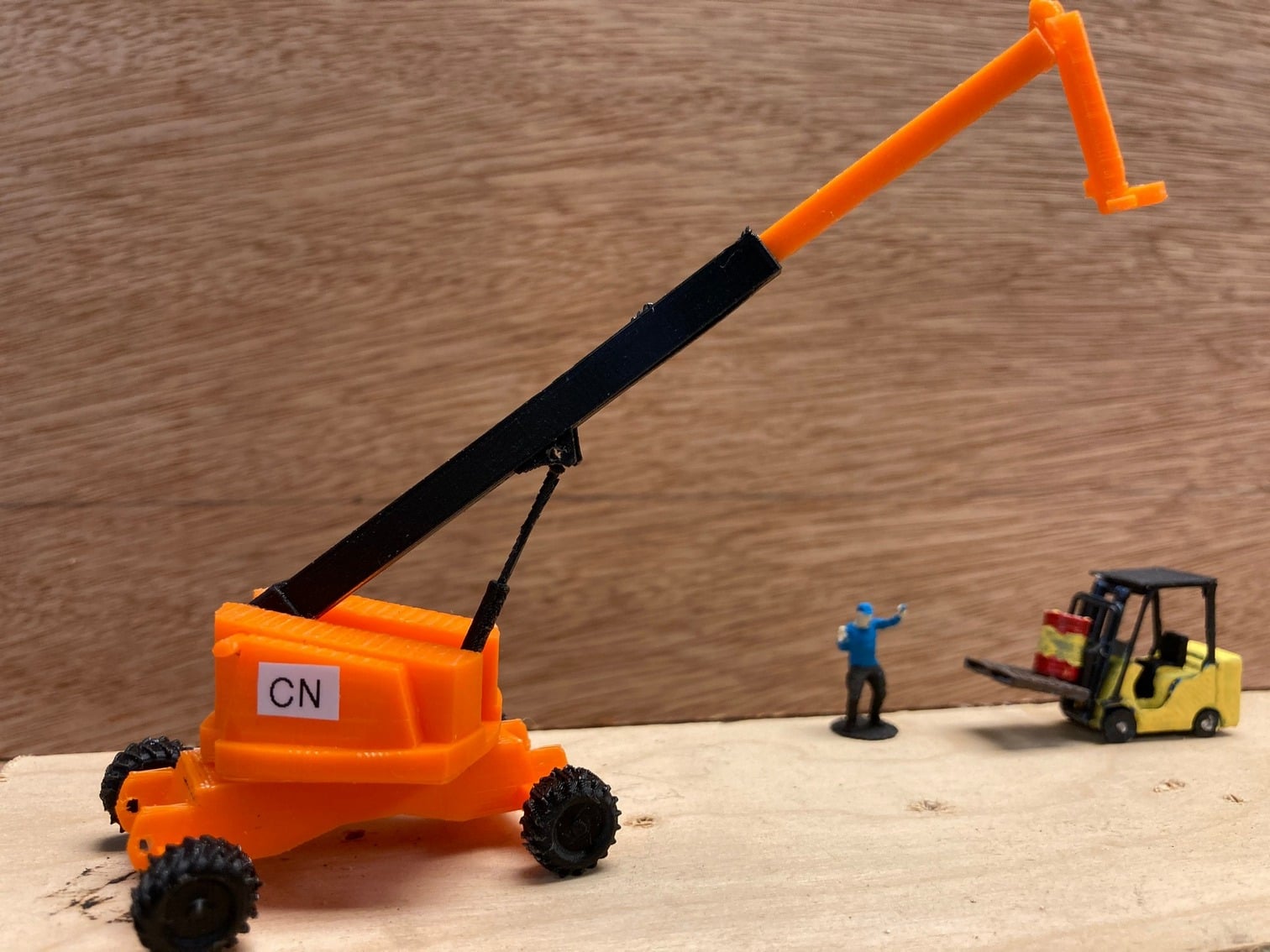 Ho Scale Cherry Picker V2.9- more movement