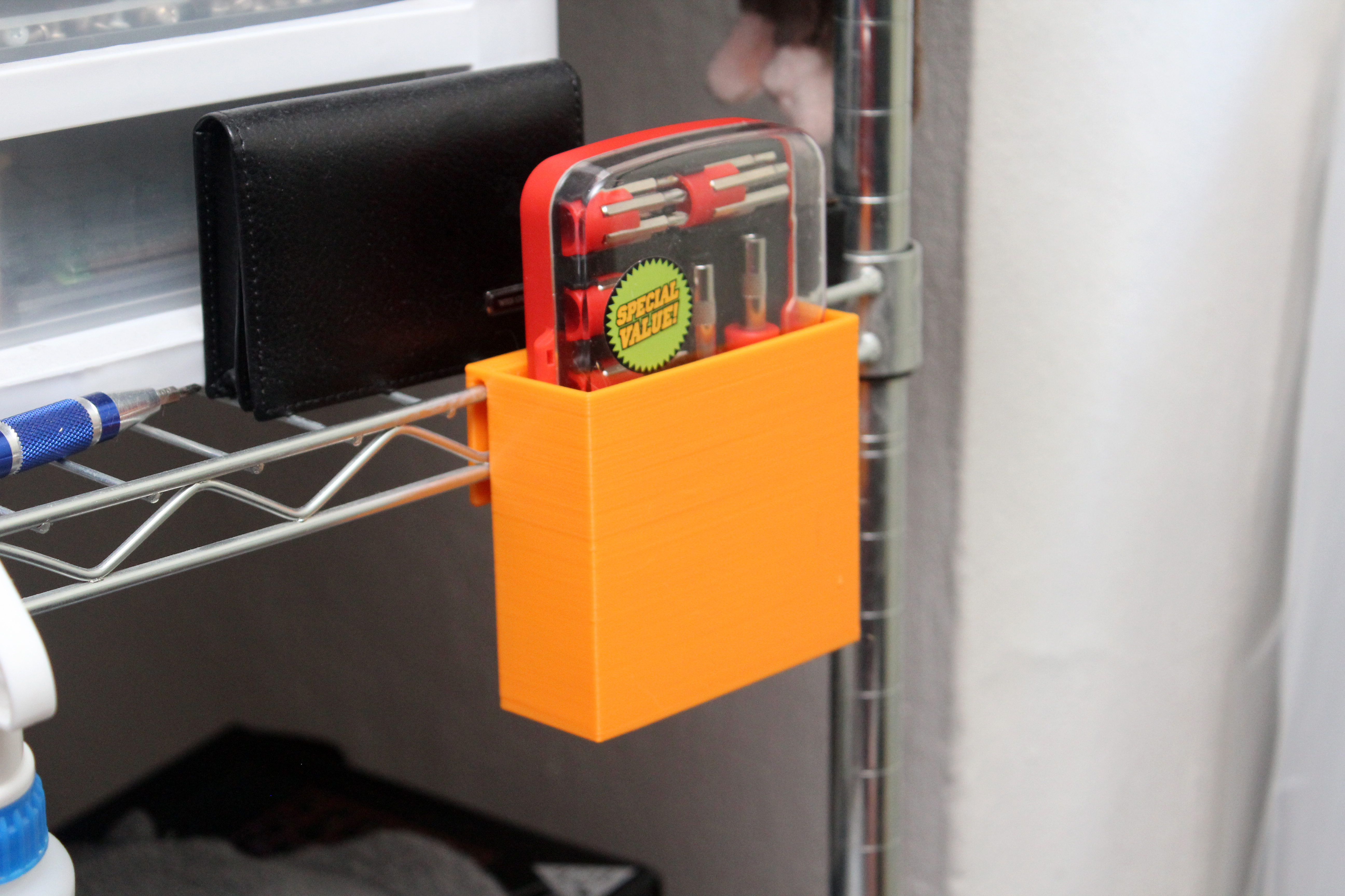 Wire rack/Shelf hanging box