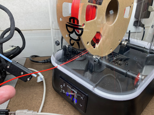 Cyclopes Filament Dryer adapter guide — EIbos brand