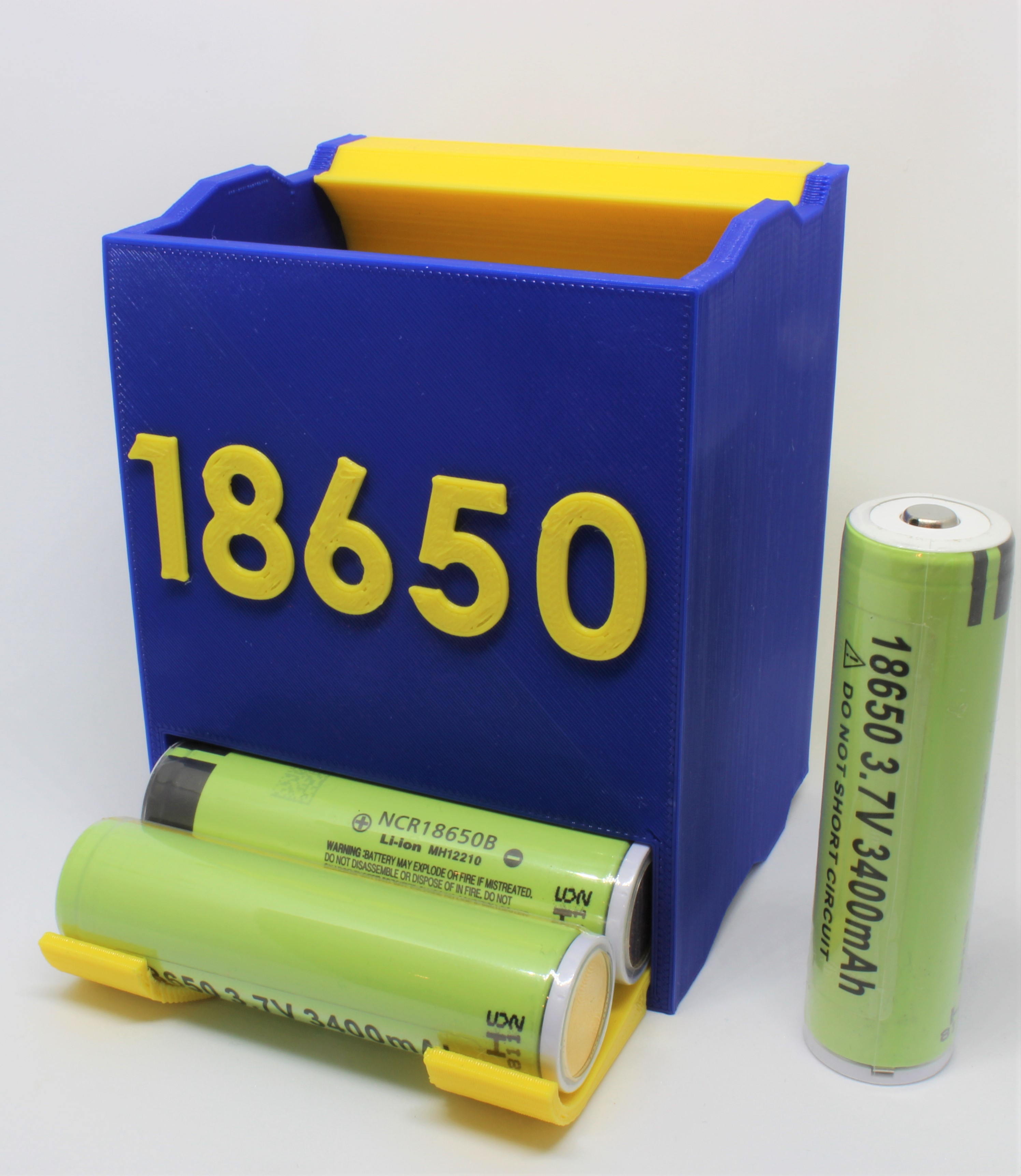 Stackable 18650 Holder