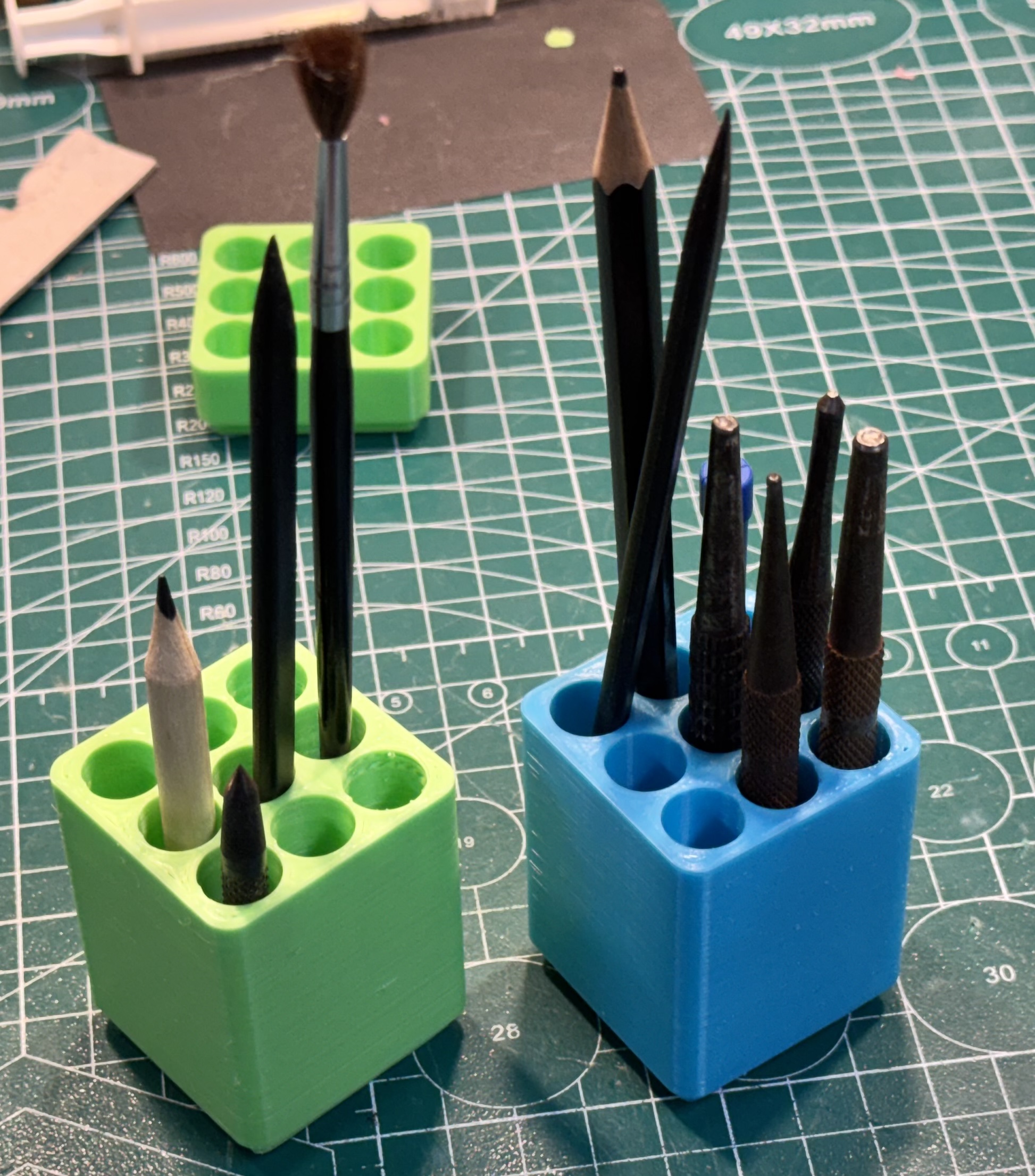 Gridfinity - Tall Thin Things Holder 1x1x7U