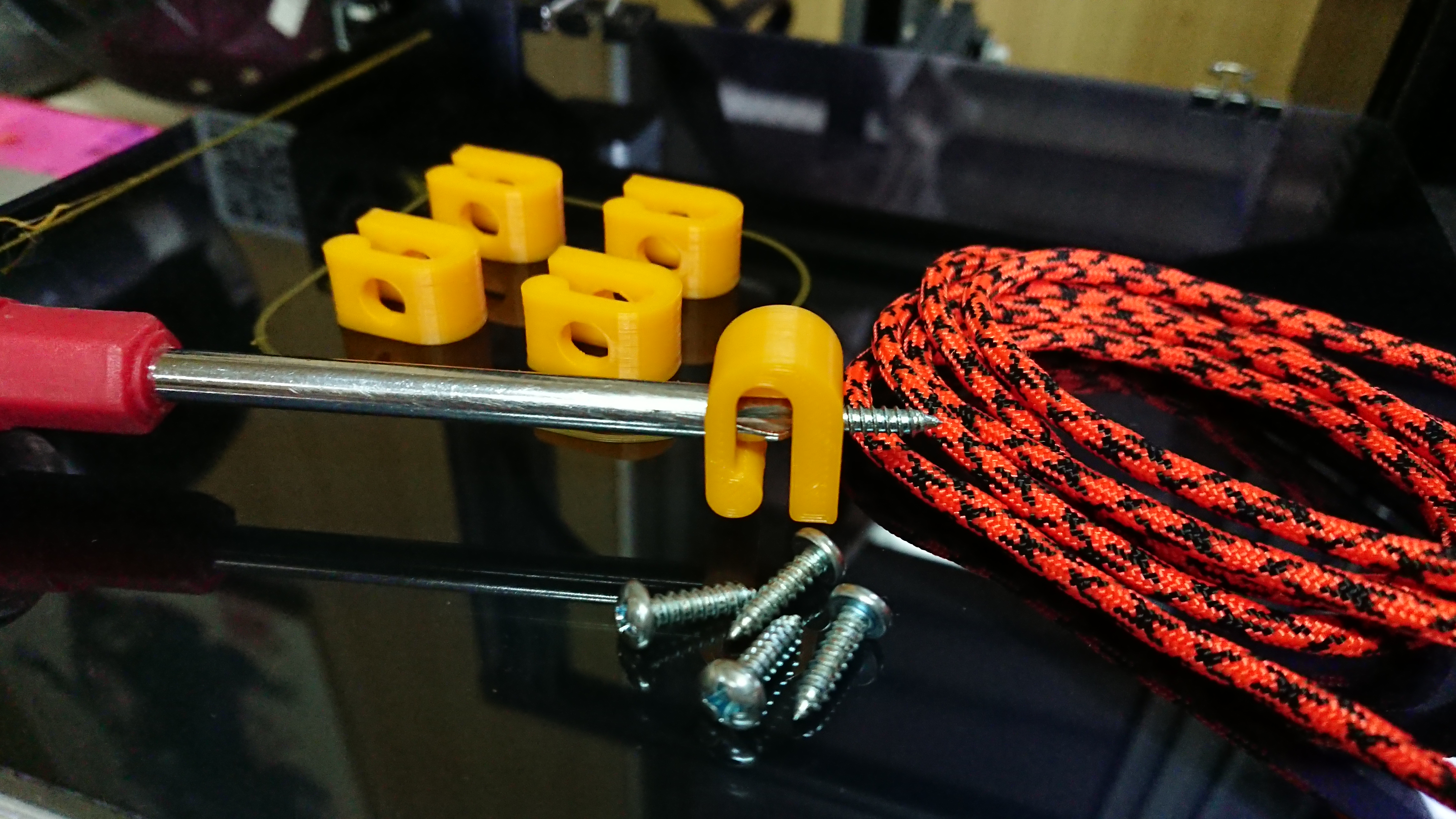 Multipurpose Mini Hanger