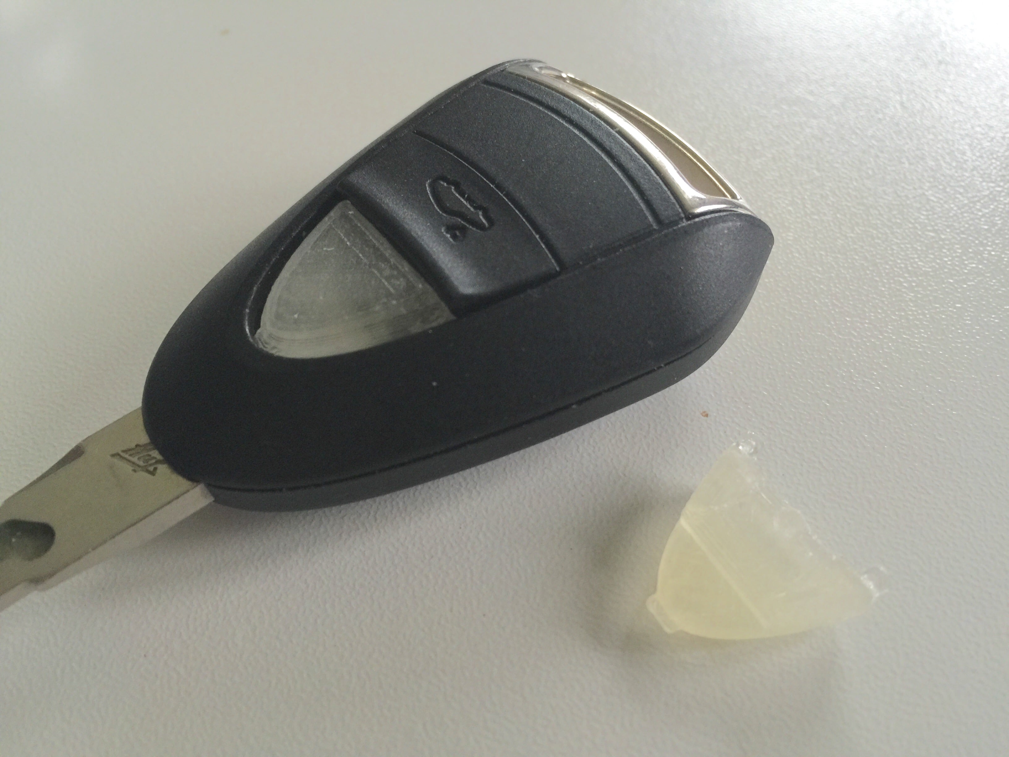 Porsche 911 (997) key button replacement/spare part