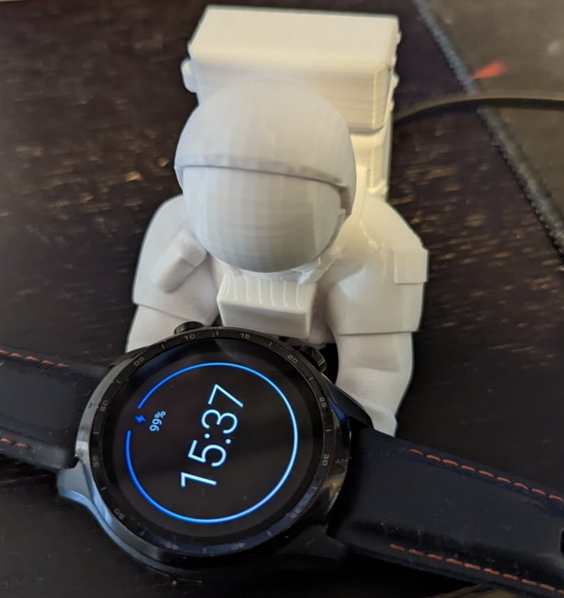 Ticwatch Pro 3 Astronaut Charging Stand
