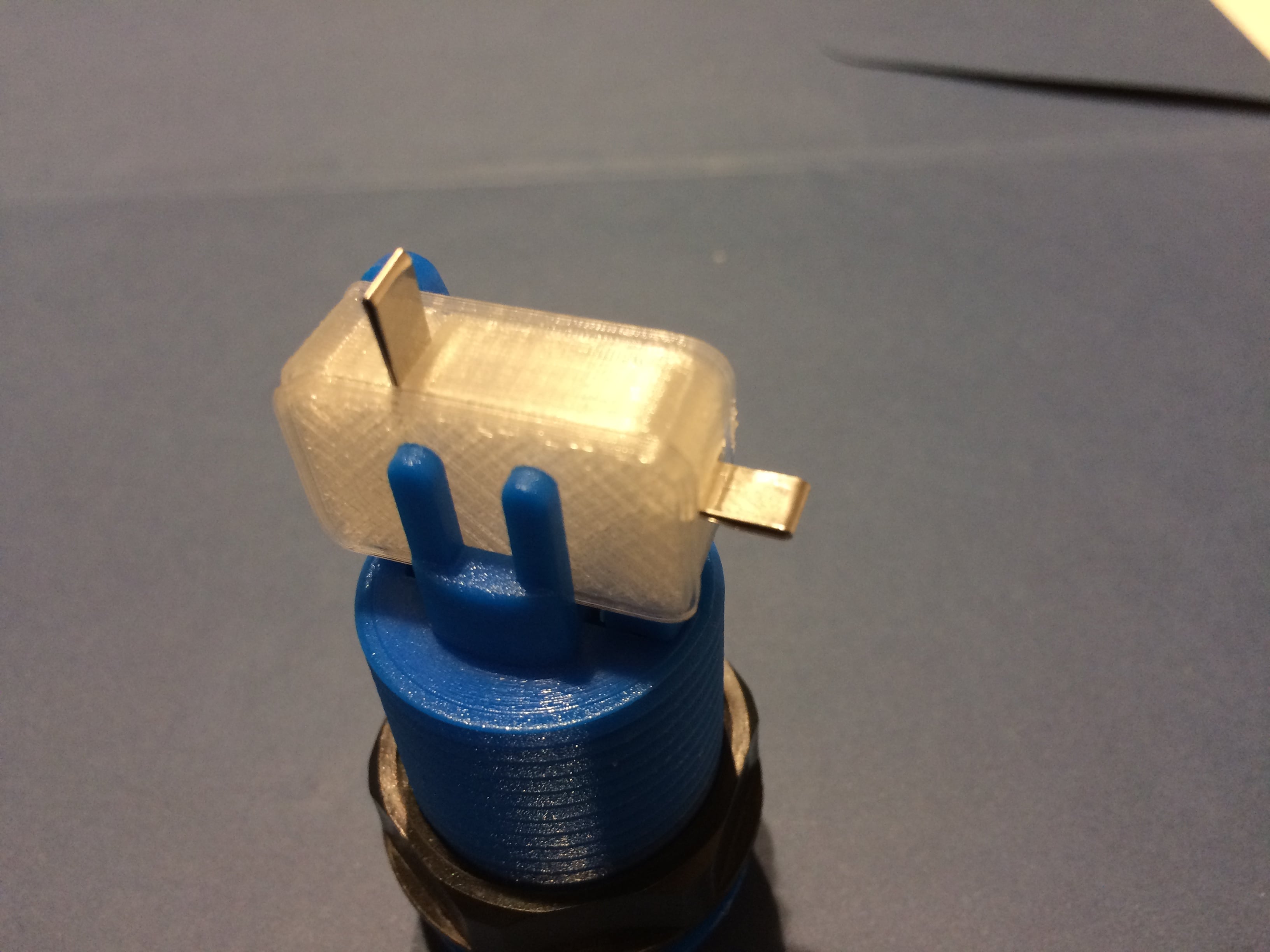 Poor man leaf switch for standard arcade button
