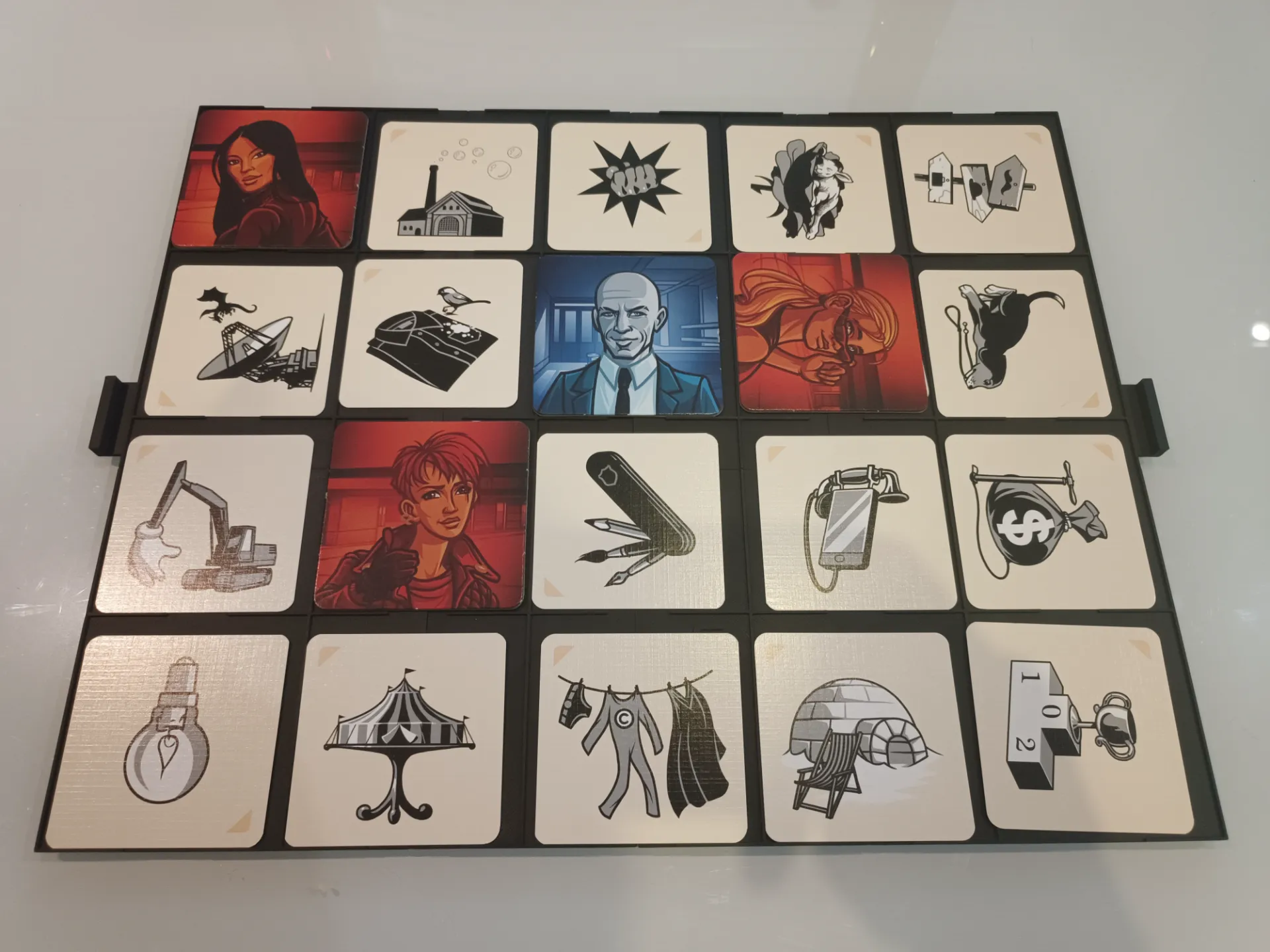 Miniatura 12 do modelo 3D Board games "Code Names" - Tray / Support