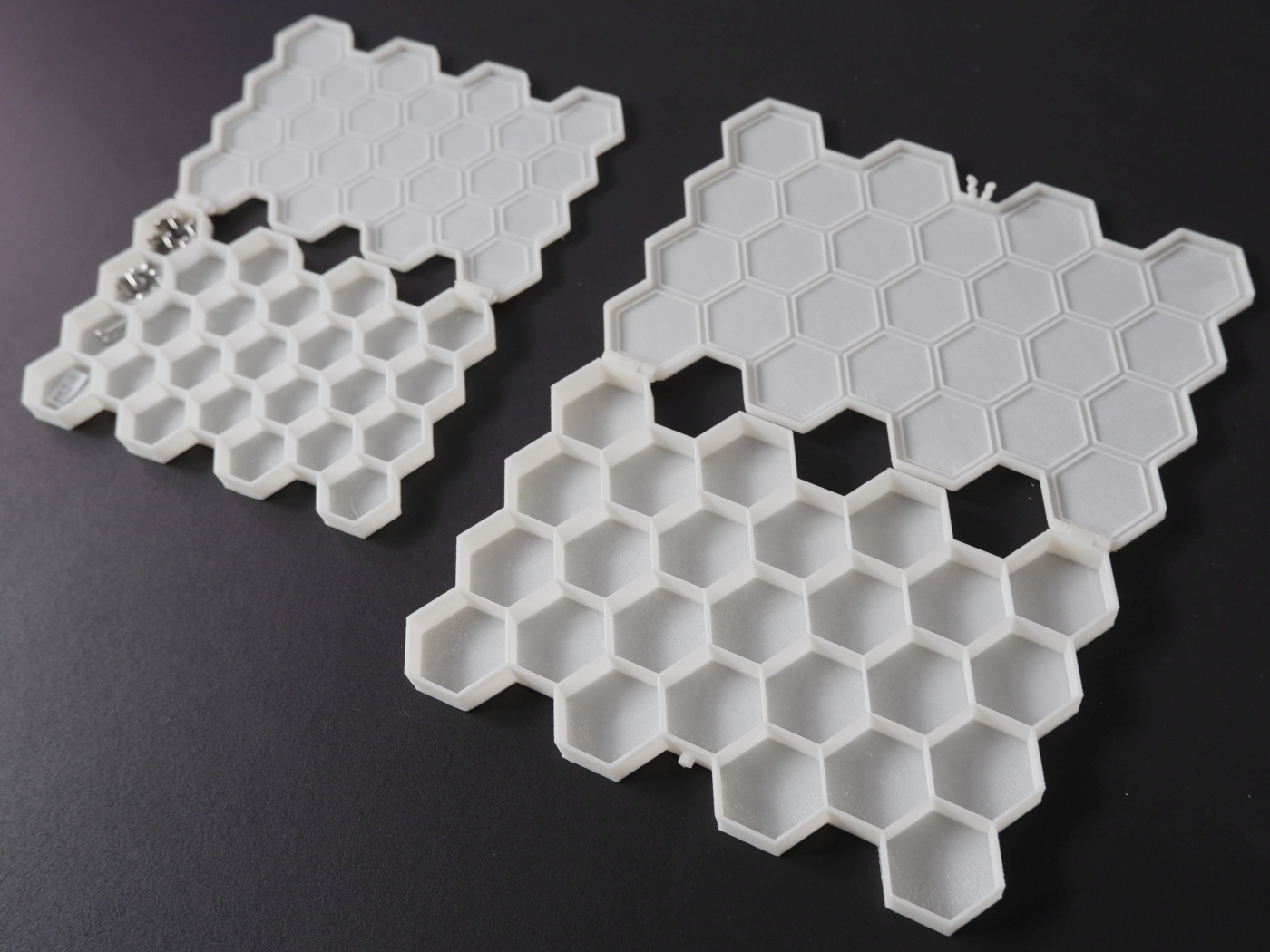 Hexagonal compartment box with lid (customizable)