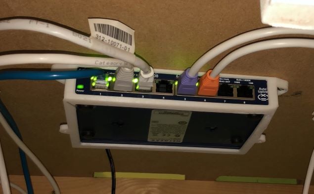 Netgear GS108 Network switch frame
