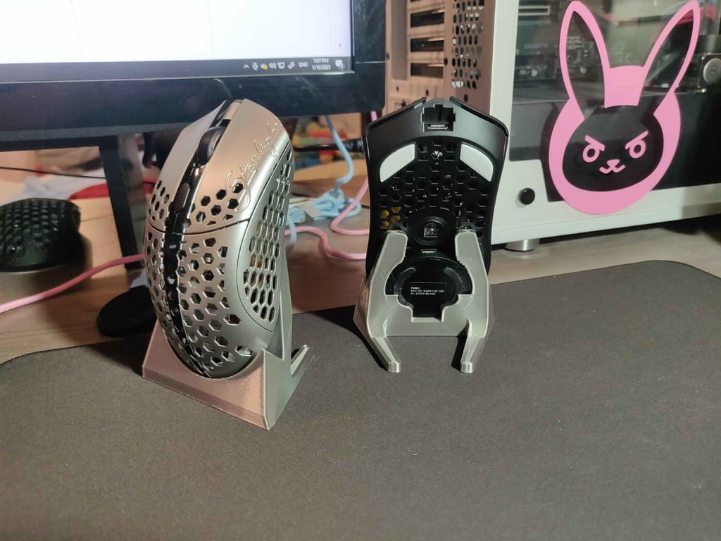 Finalmouse / Universal Mouse Holder