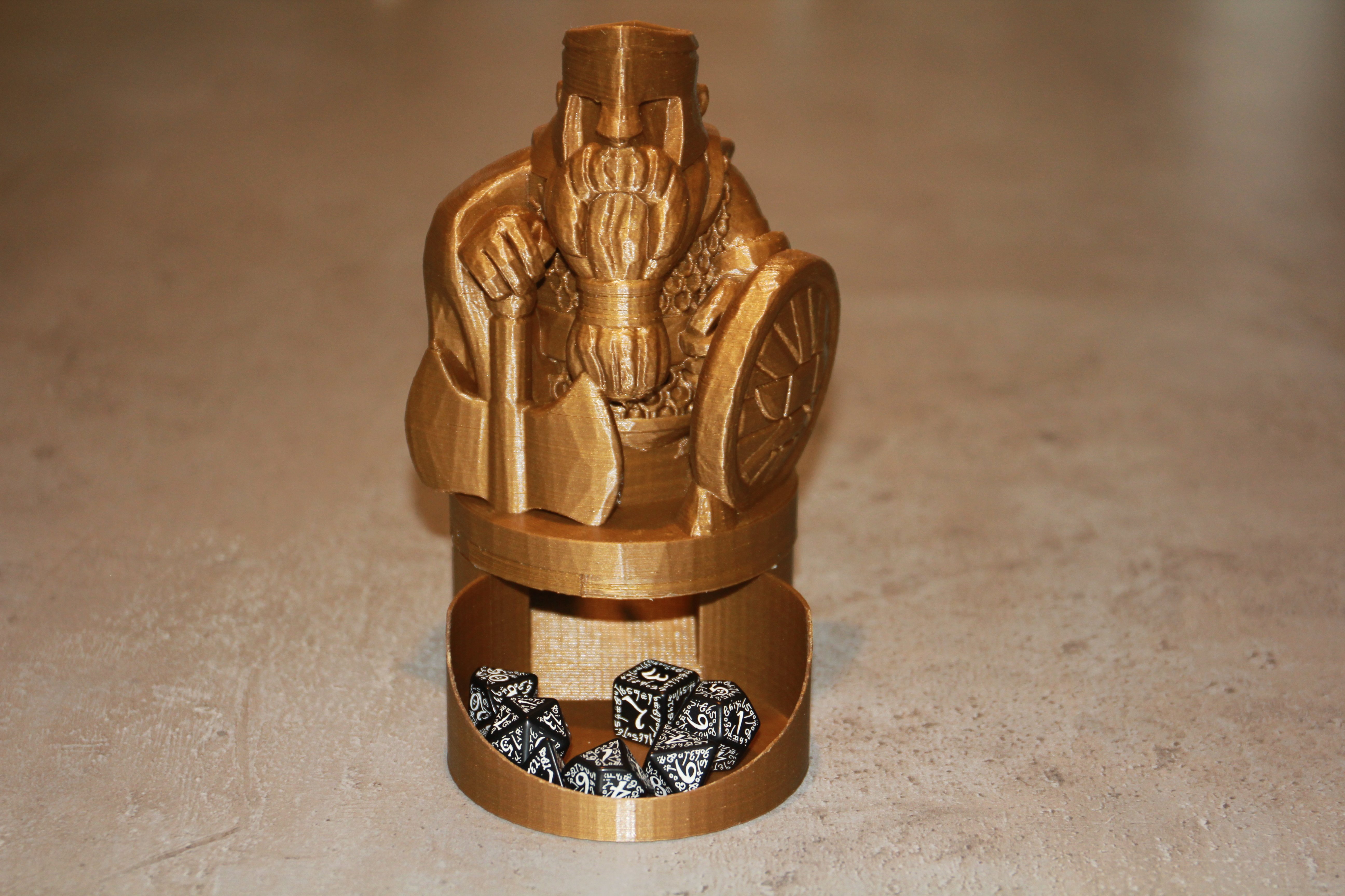 The Dice Dwarf - easy to print dice tower, no support needed