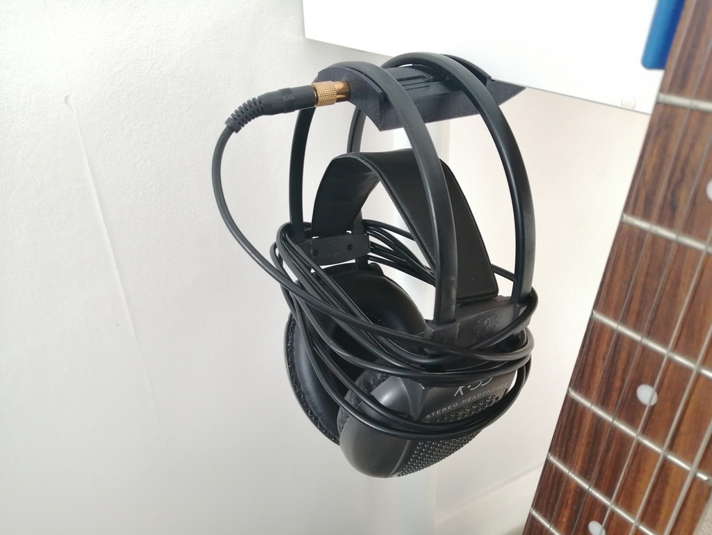 Simple Desk Headphone Hanger