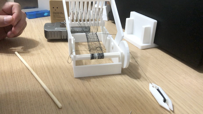 Hand loom