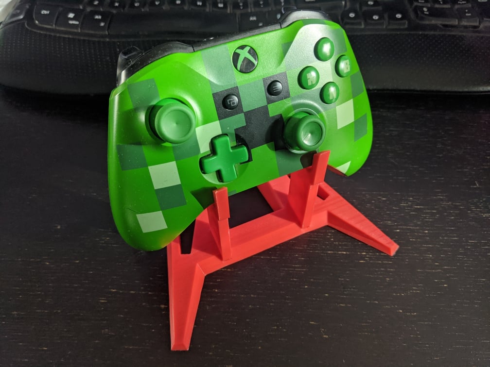 Xbox controller desk stand