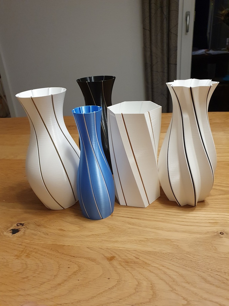 Filament Design Vase Collection