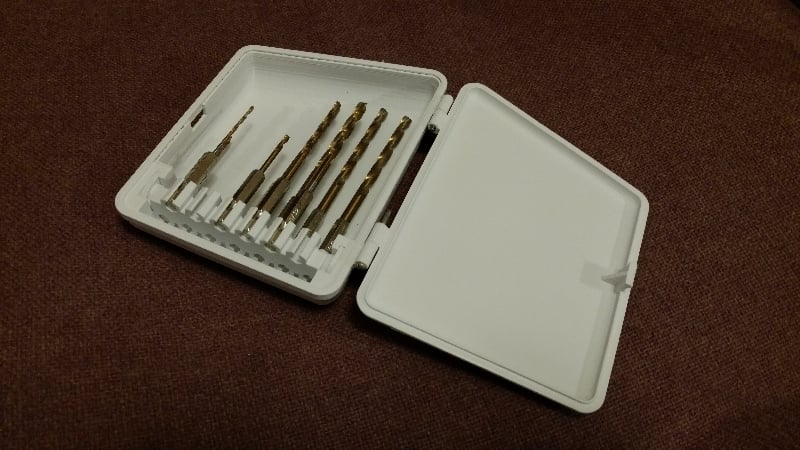 Drill case for hex shank bits