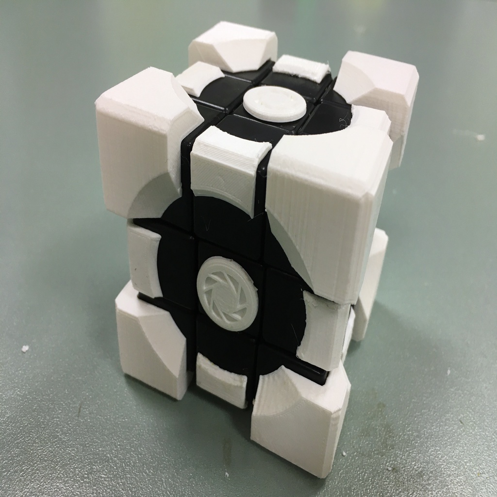 Rubik's Portal Weighted Companion Cube