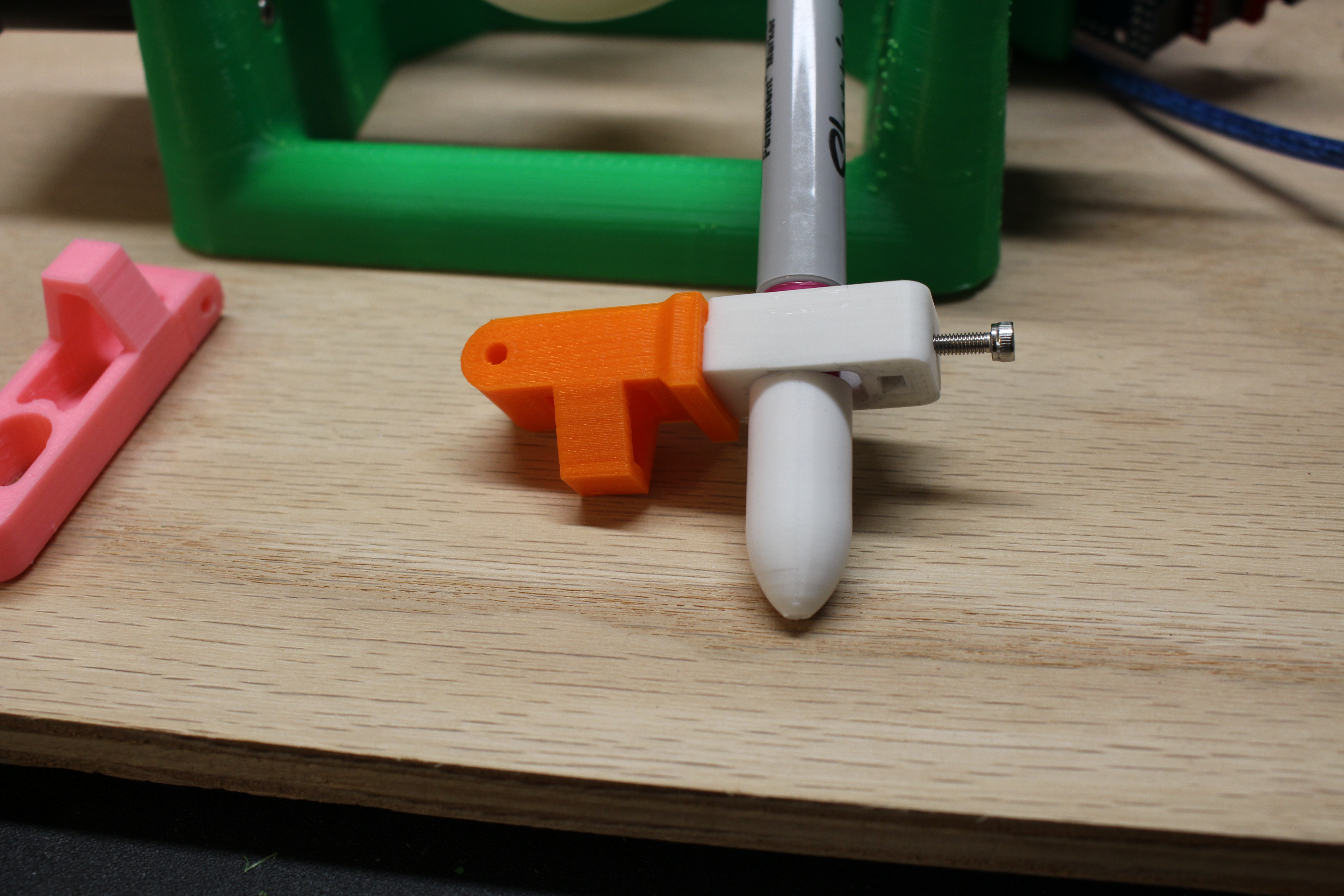 Quick Change Pen Arm for Sphere-O-Bot