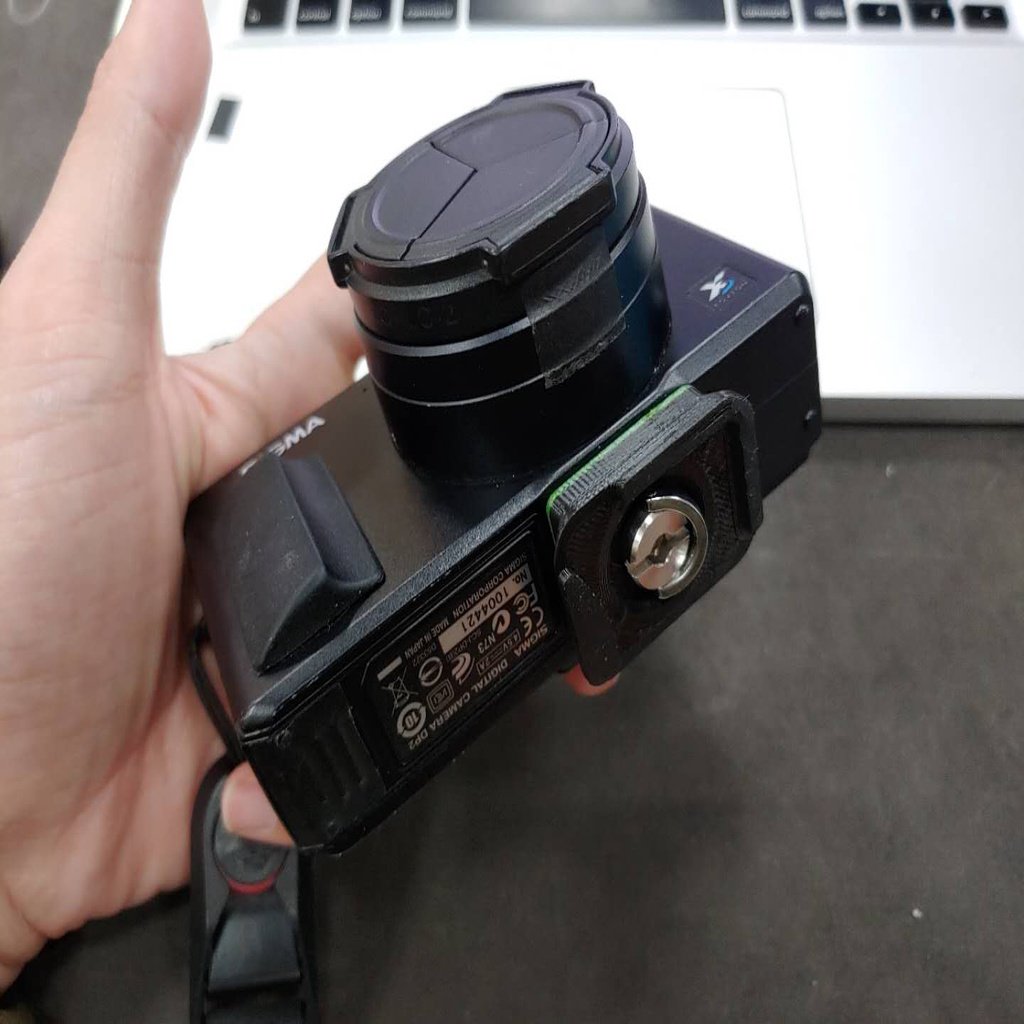 Smaller Universal plate for Peak Design Capture Camera Clip
