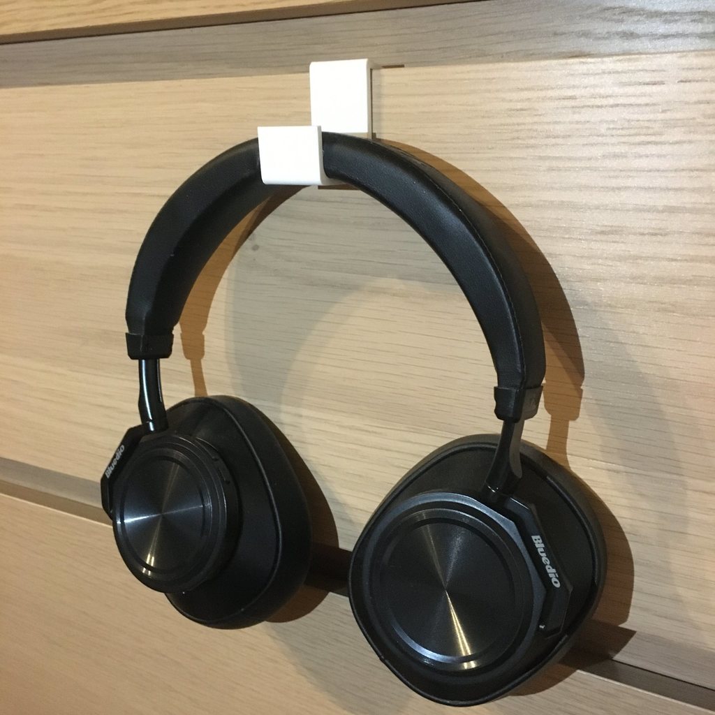 Headphone hook (IKEA MALM chest)