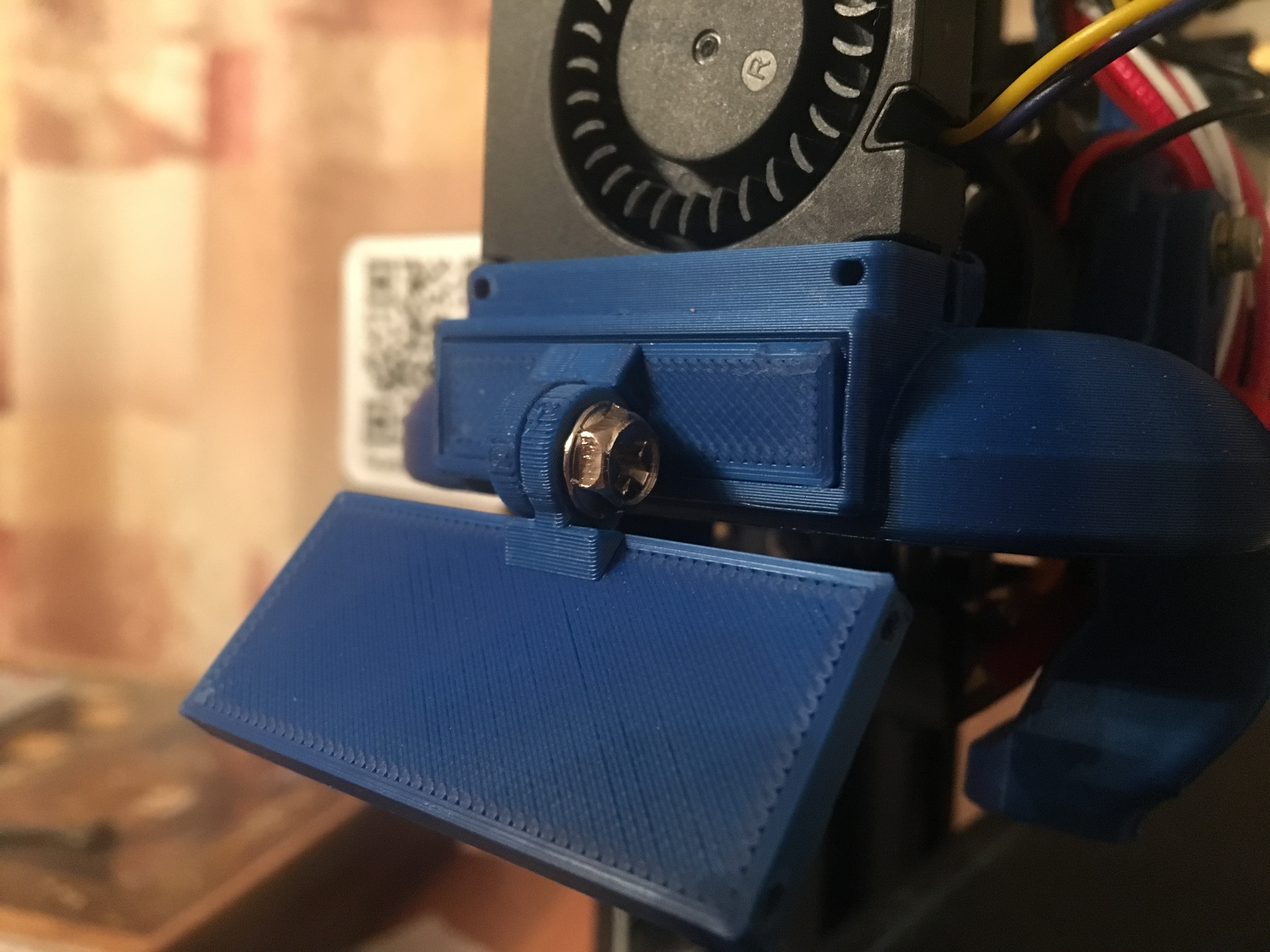 Bullseye illuminare LED Light adjustable Bar - 2x12V Stripe. Ender 2, Ender 3, cr10, Tevo tornado and other with bullseye cooling.