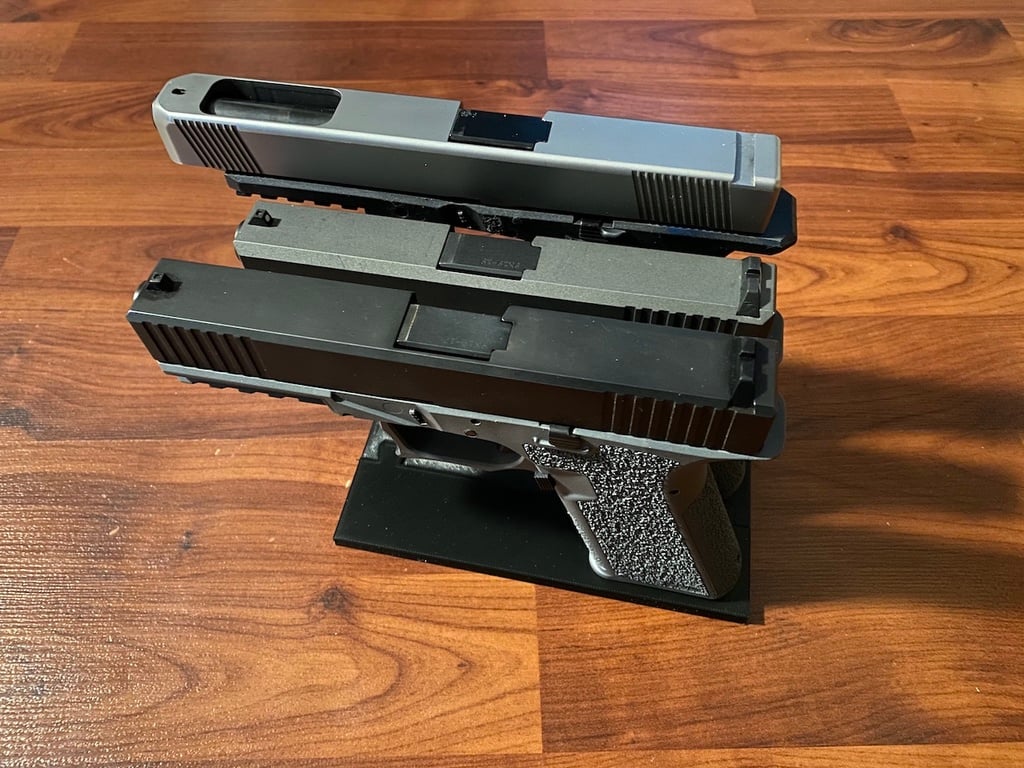 Stackable Glock Stand for G19/17/26/34 or Polymer 80