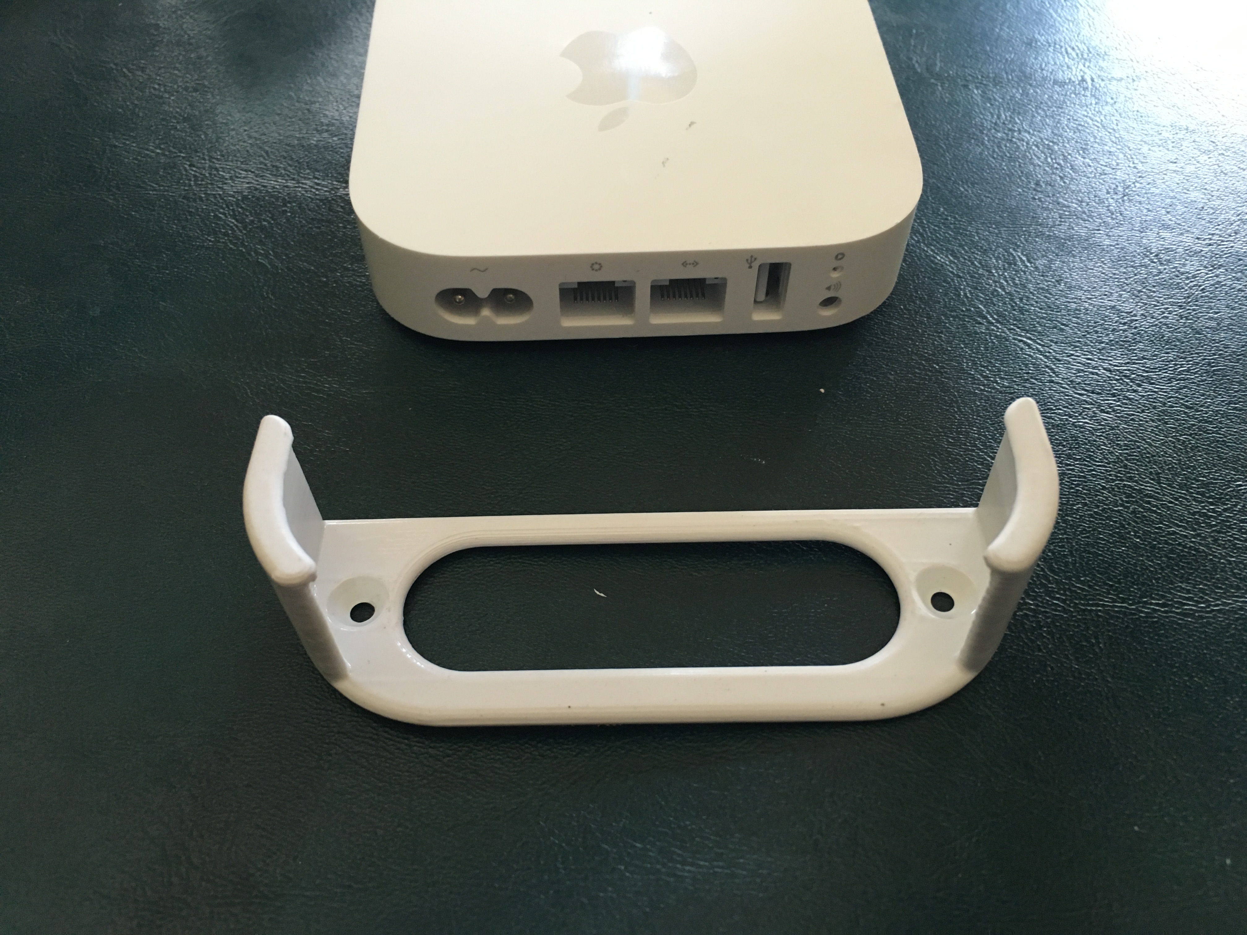 Apple AirPort Express wall mount