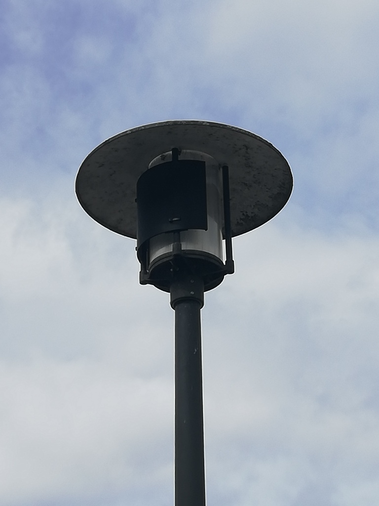glare protection for street light