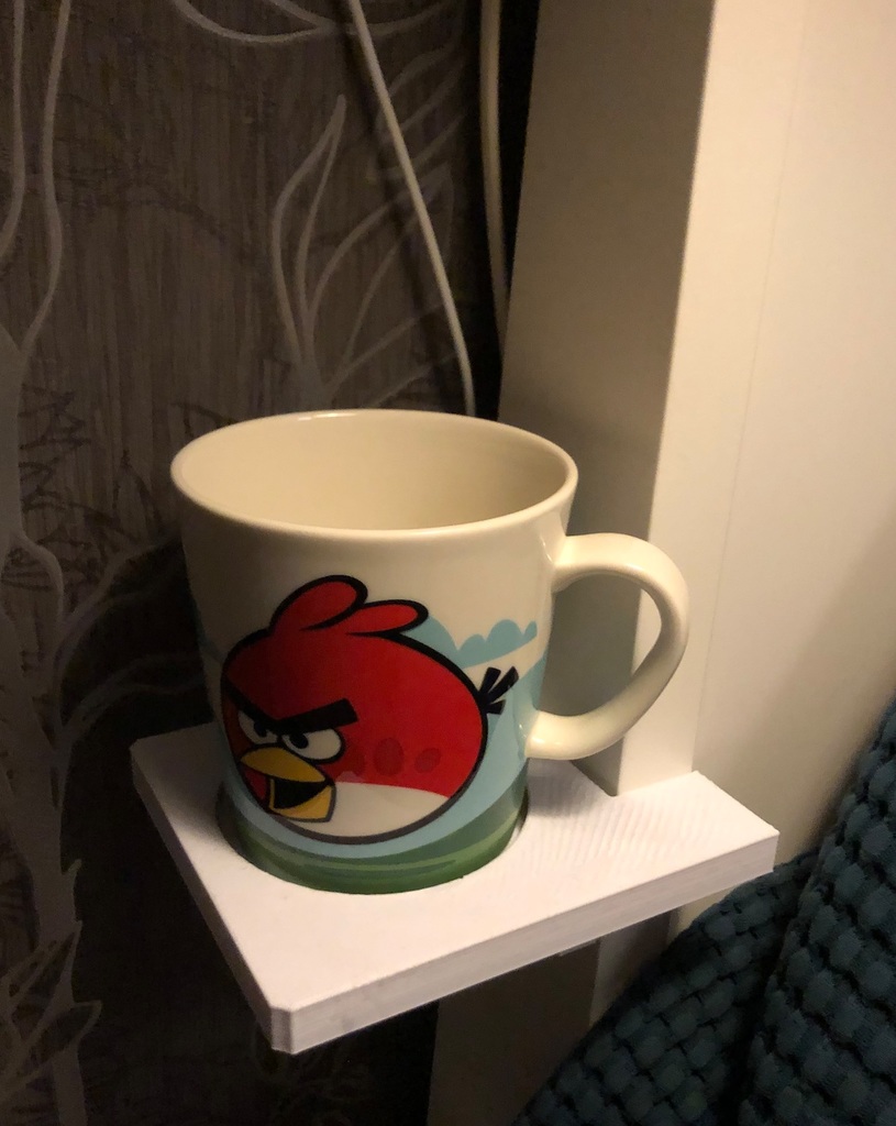 Coffee mug holder for Ikea bed