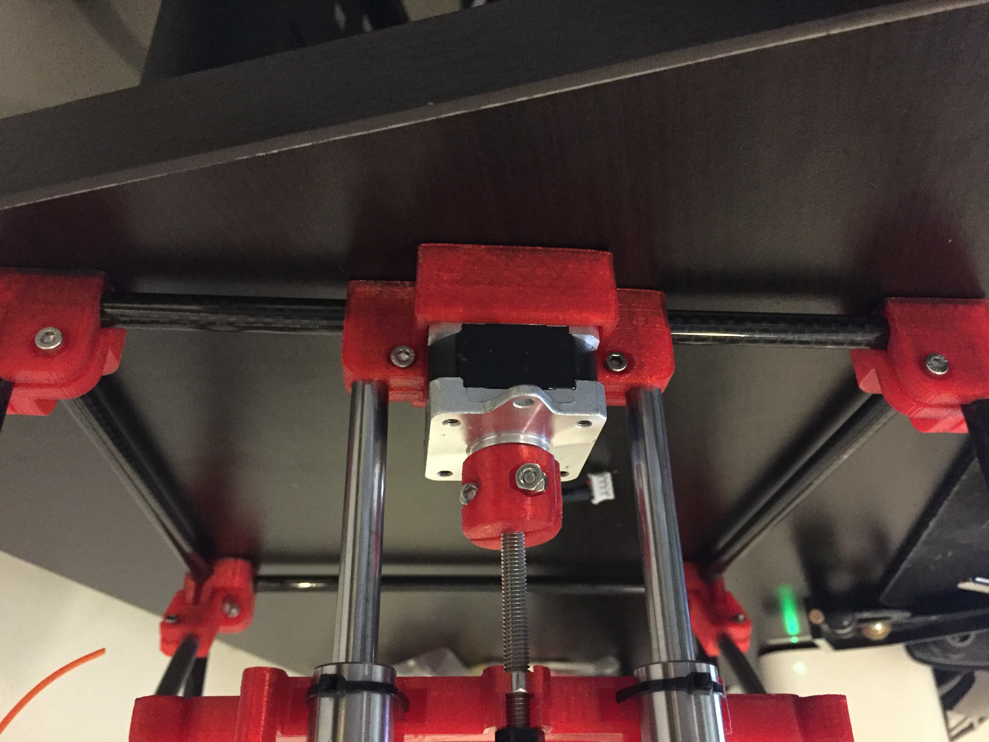 MicroCube z-axis for NEMA 14 Reuses everything else