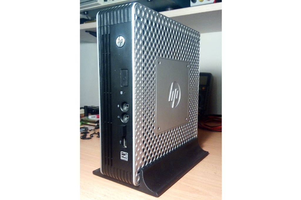 Vertical stand for HP t610 plus thin client