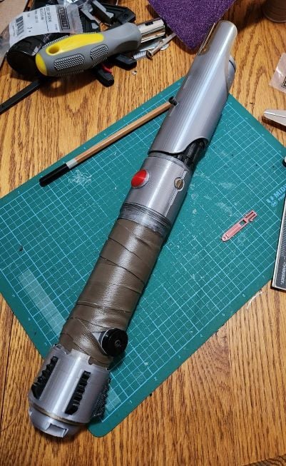 Ady Sun'Zee Lightsaber from Star Wars: Tales from the Galaxy's Edge