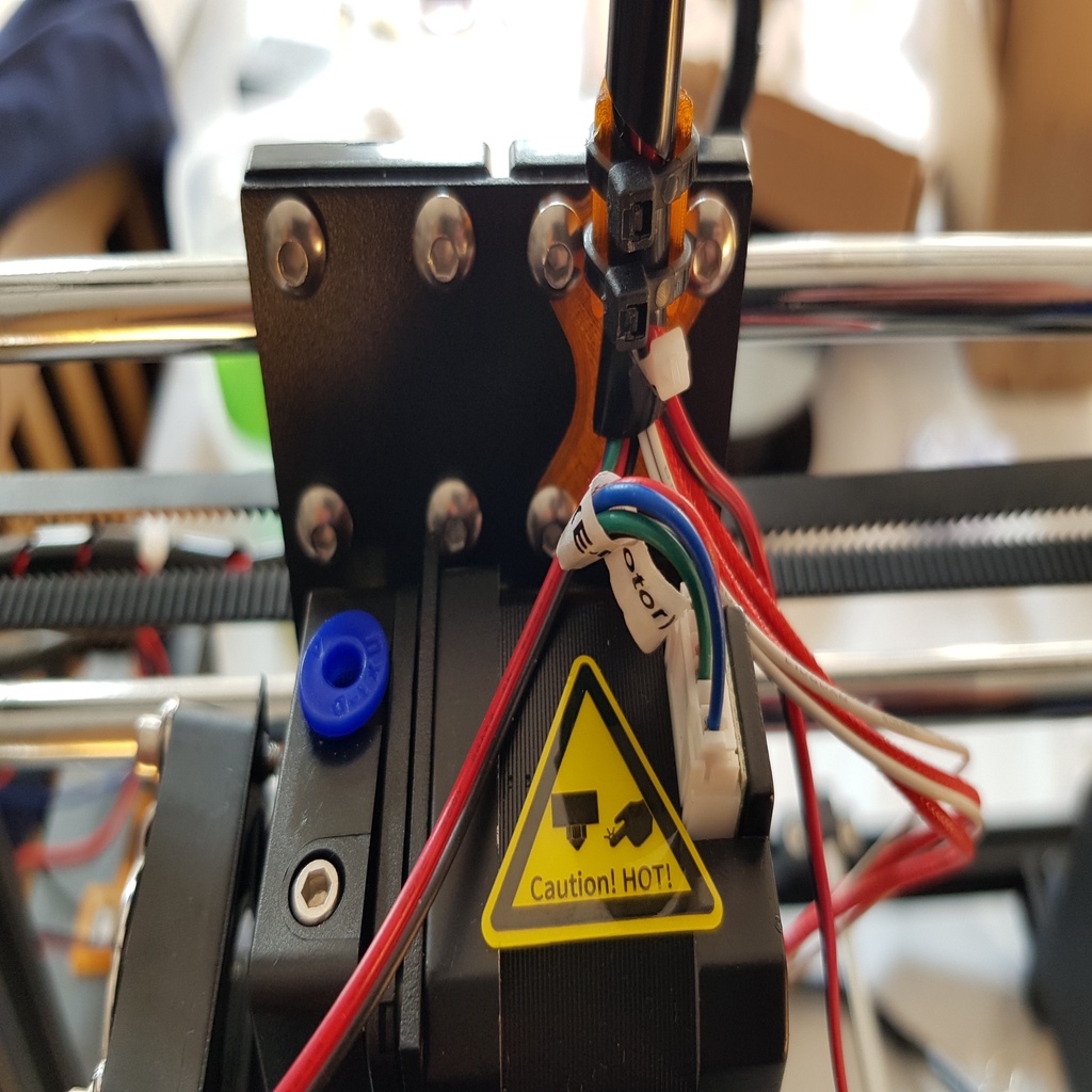 Anet A8 Plus extruder umbilical strain relief