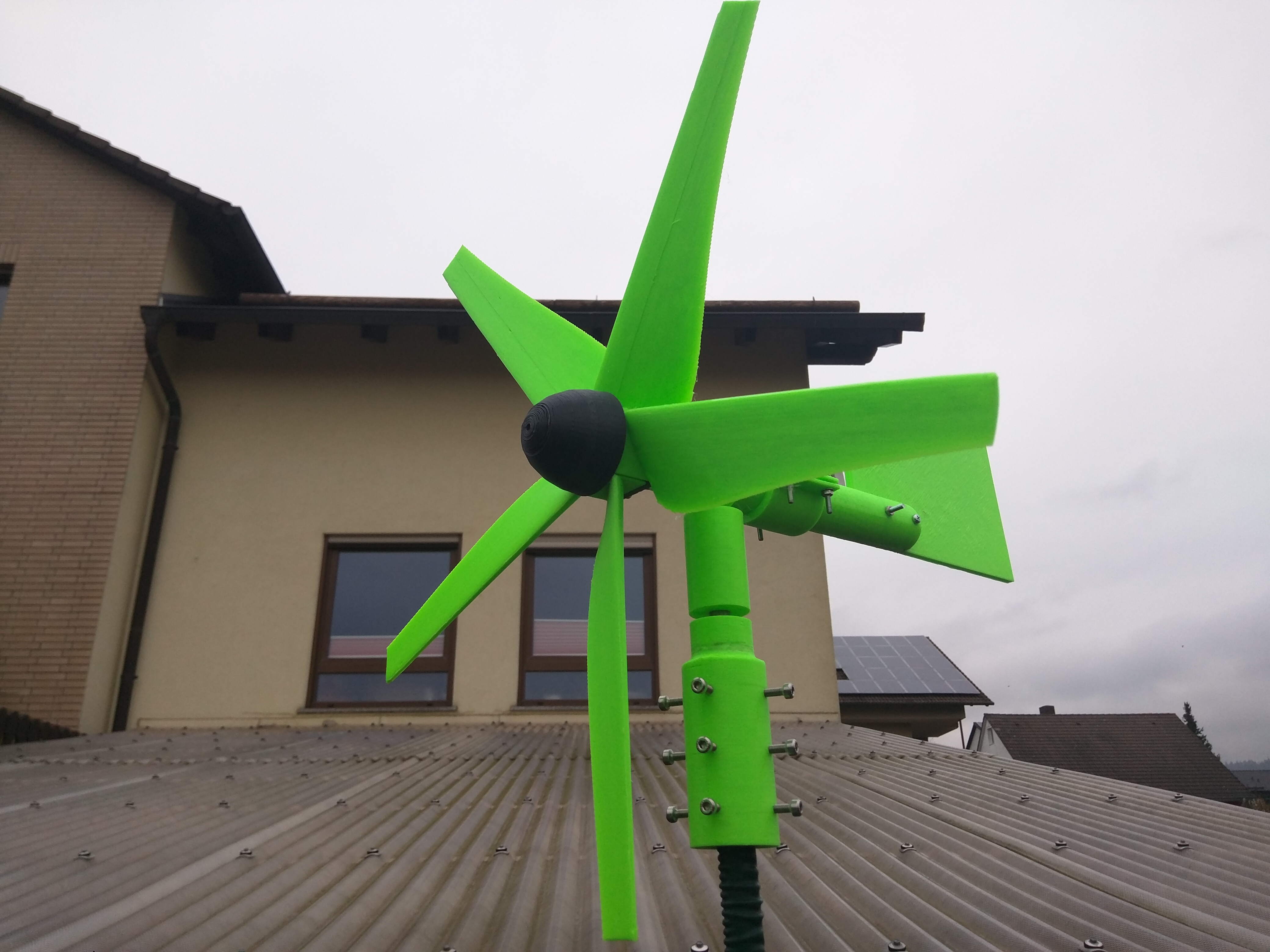 Windrad / Wind turbine