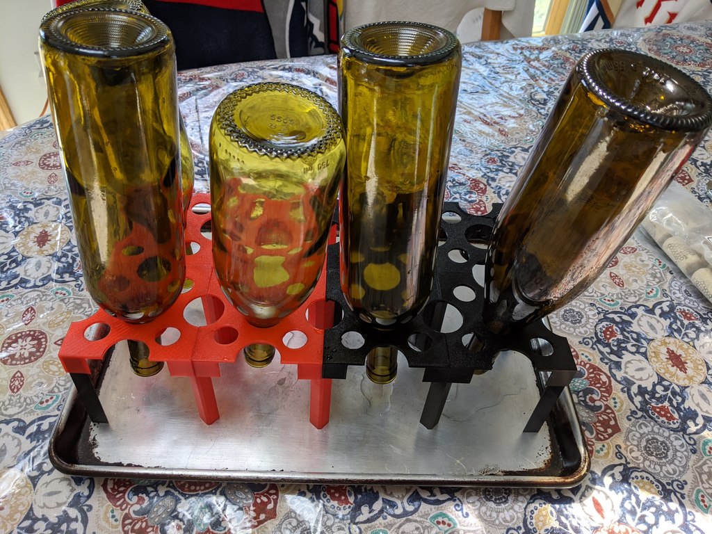 Modular drying rack for wine and beer bottles