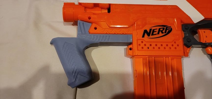 nerf stryfe foregrip, accented