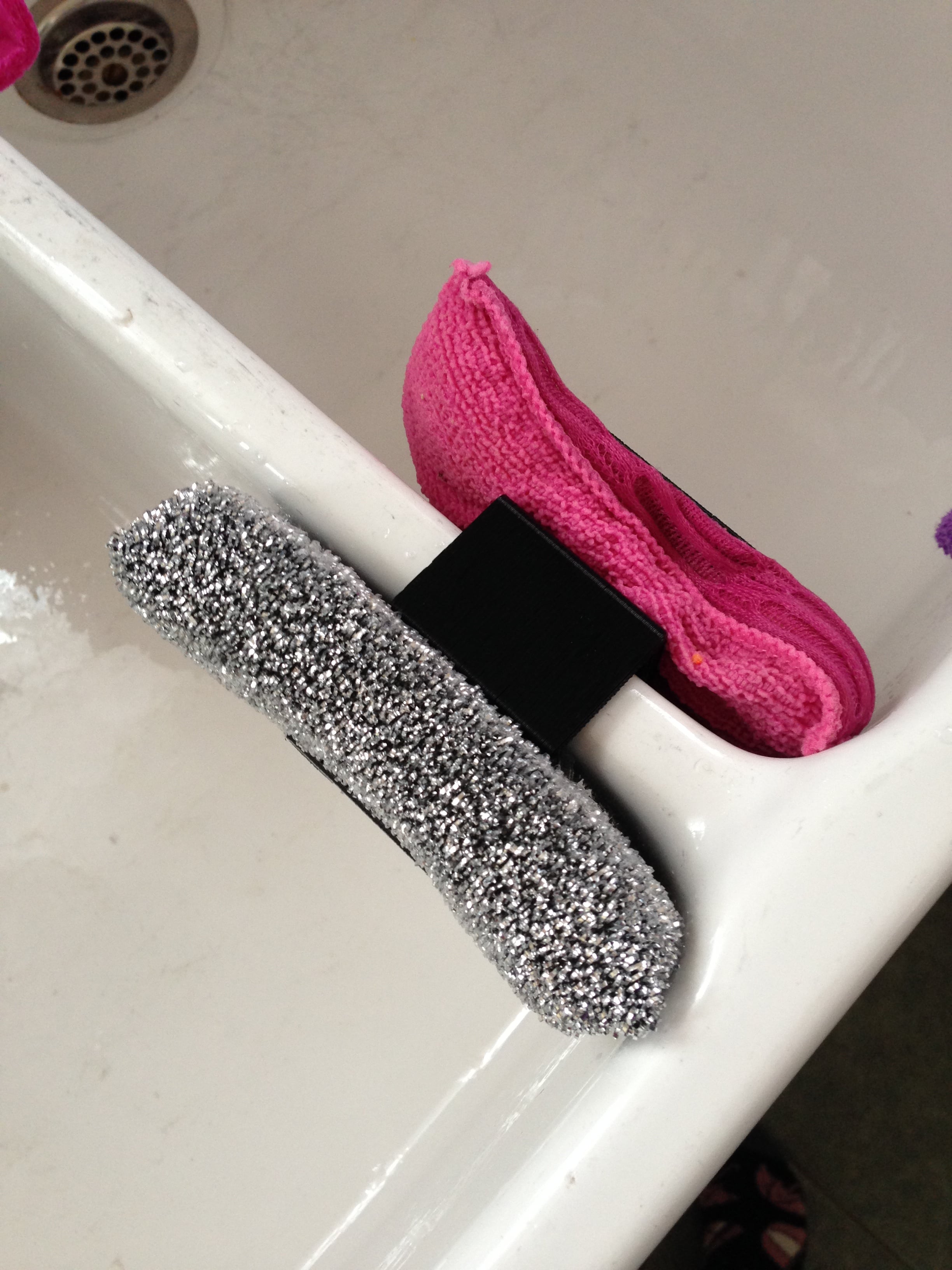 Double Sponge Holder