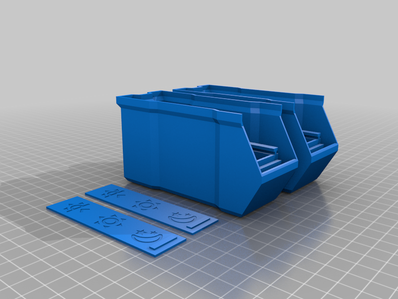 Stackable Daily Pill Boxes with lids