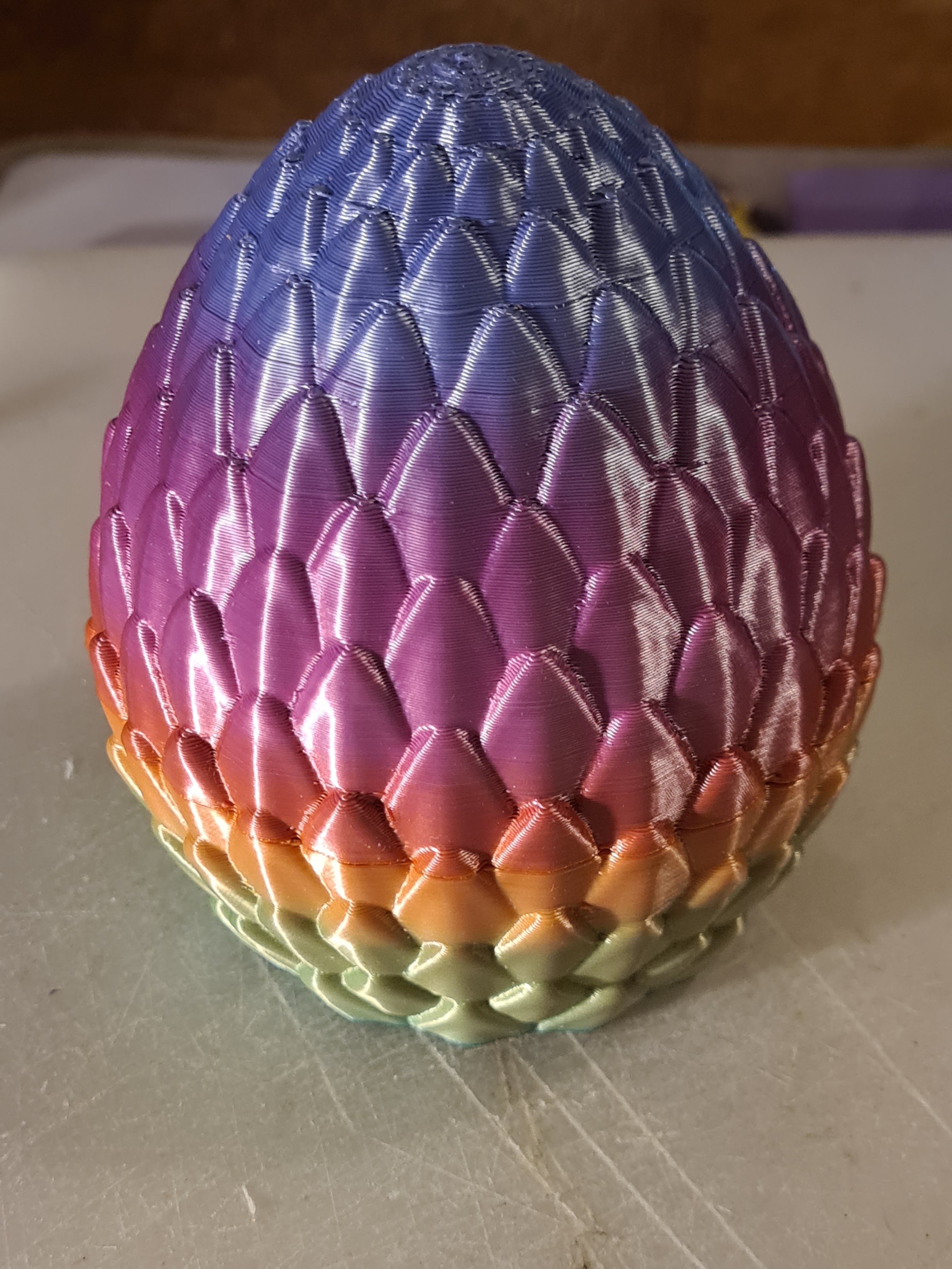 Dragon Egg with Twist Lock