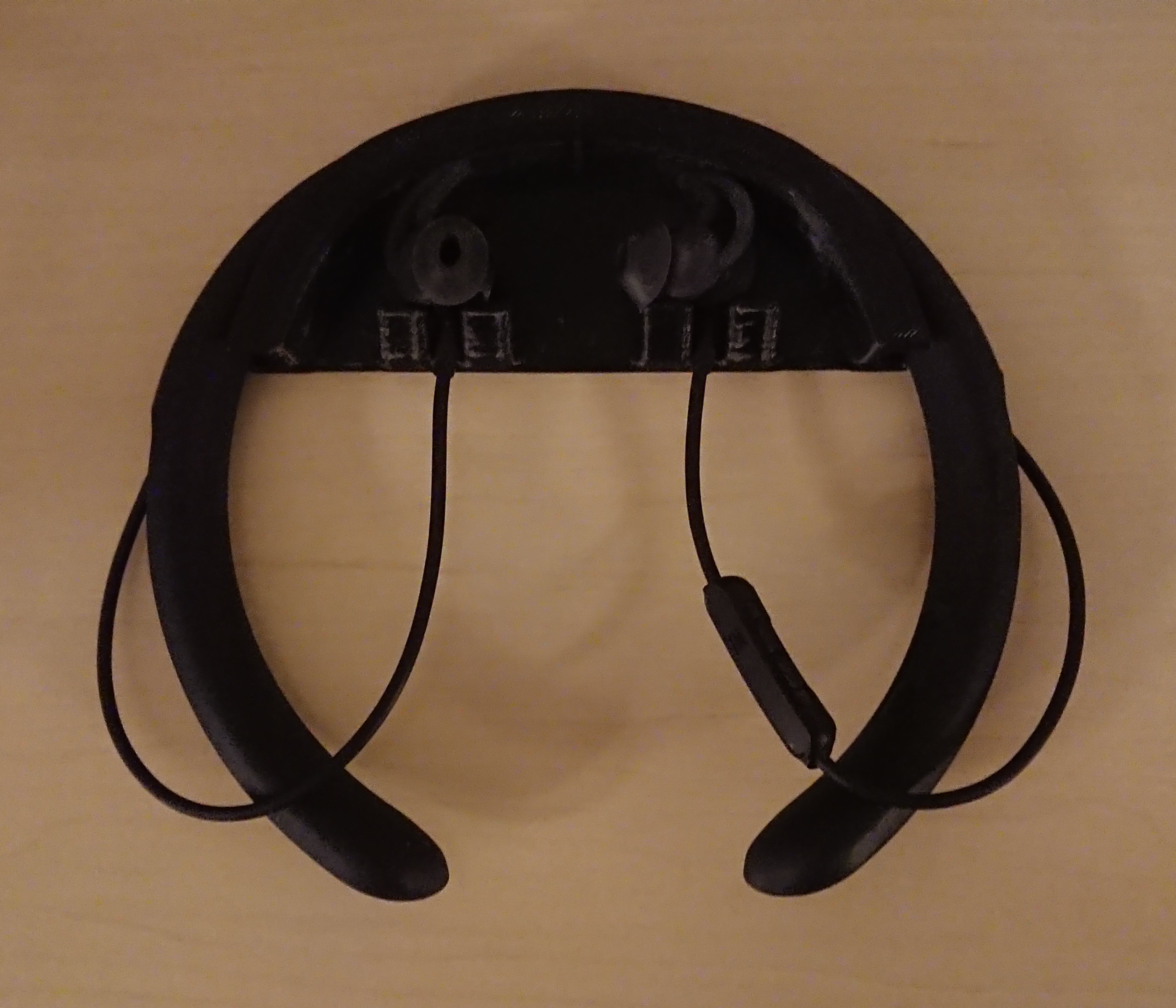 Headphones Stand Bose QuietControl 30